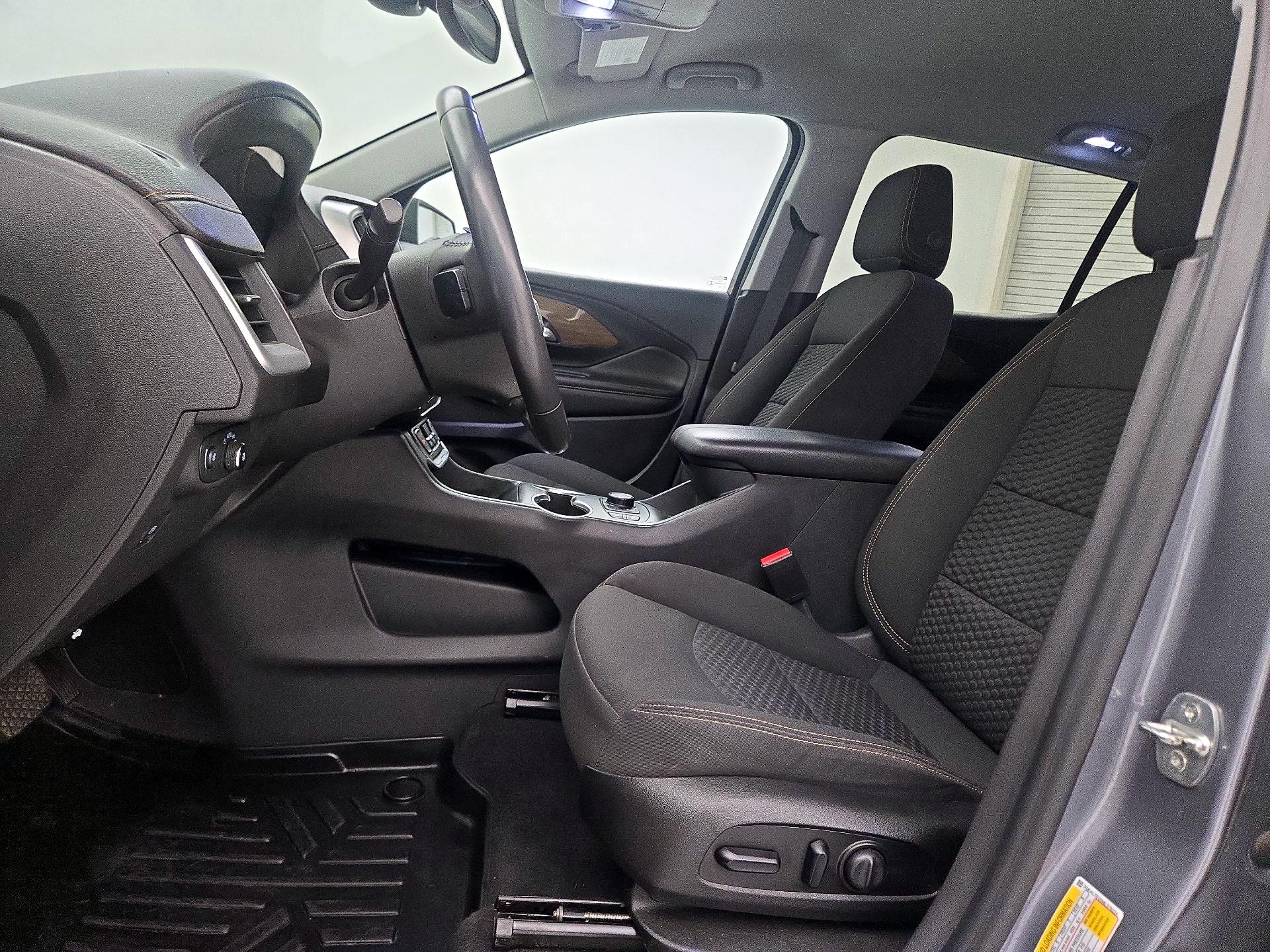 Thumbnail: 2021 GMC Terrain - 11