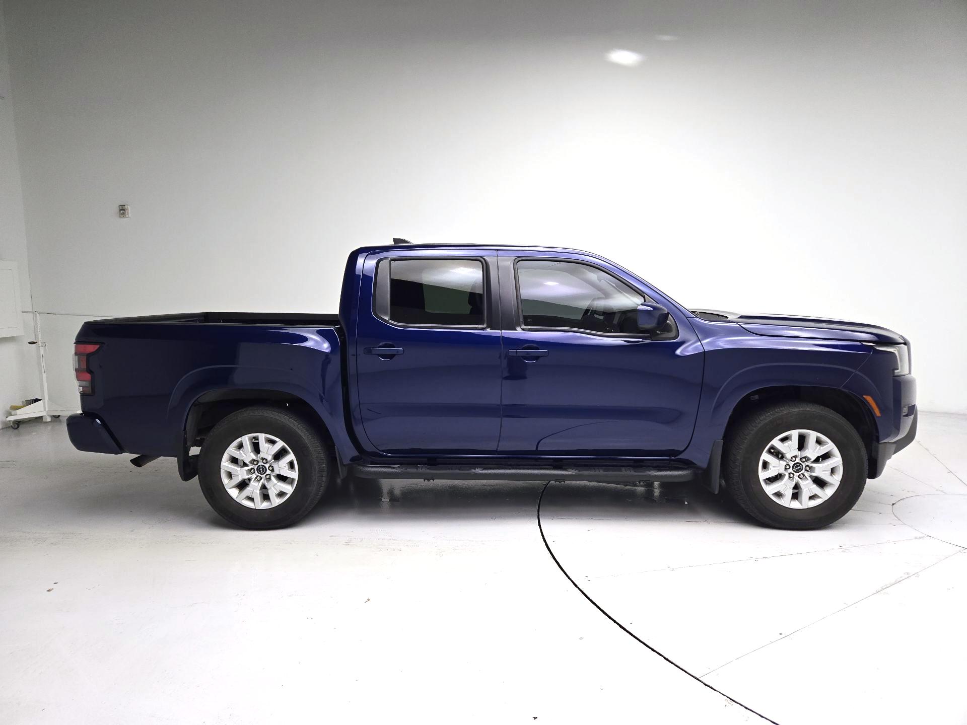 Thumbnail: 2022 Nissan Frontier - 4