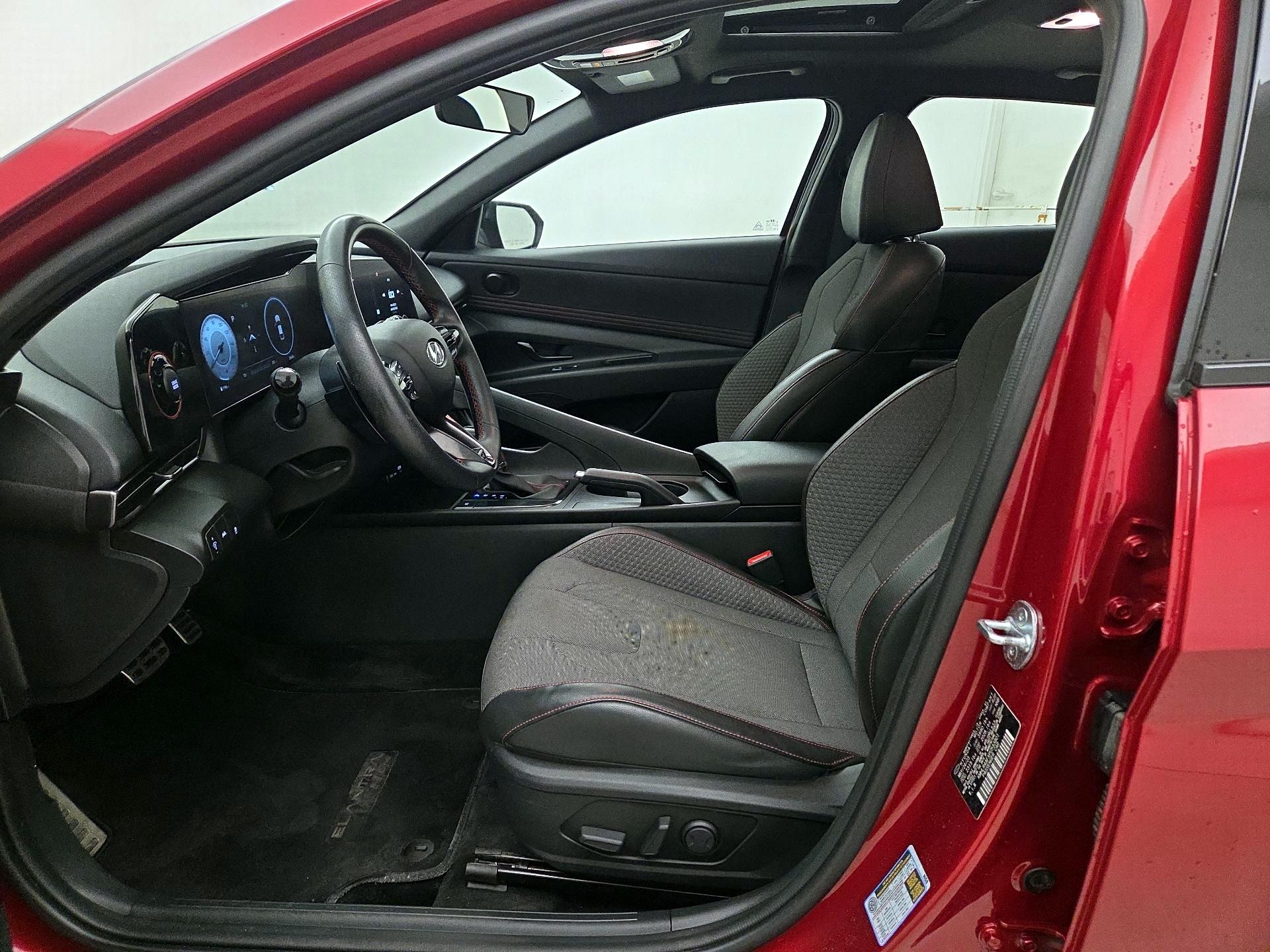 Thumbnail: 2023 Hyundai Elantra - 11