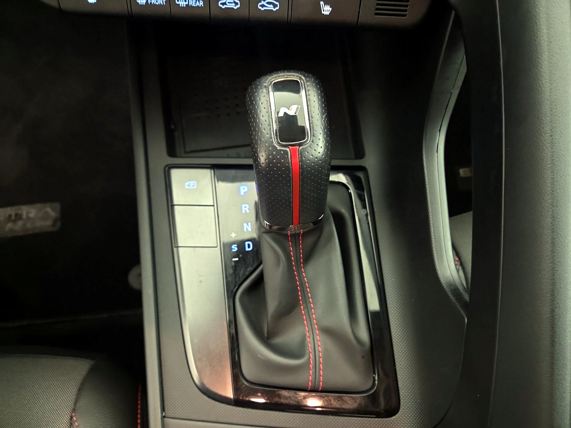Thumbnail: 2023 Hyundai Elantra - 18
