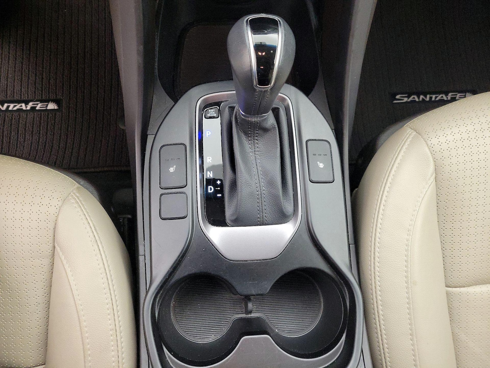 2014 Hyundai Santa Fe Sport 2.0T - Photo 18