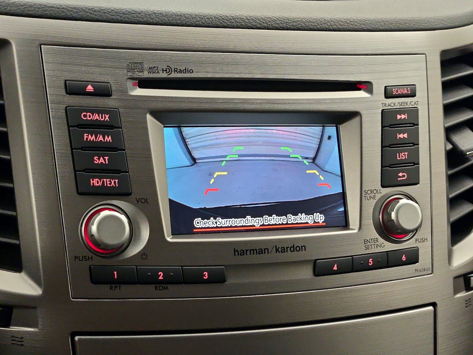 2014 Subaru Outback 2.5i Limited - Photo 15