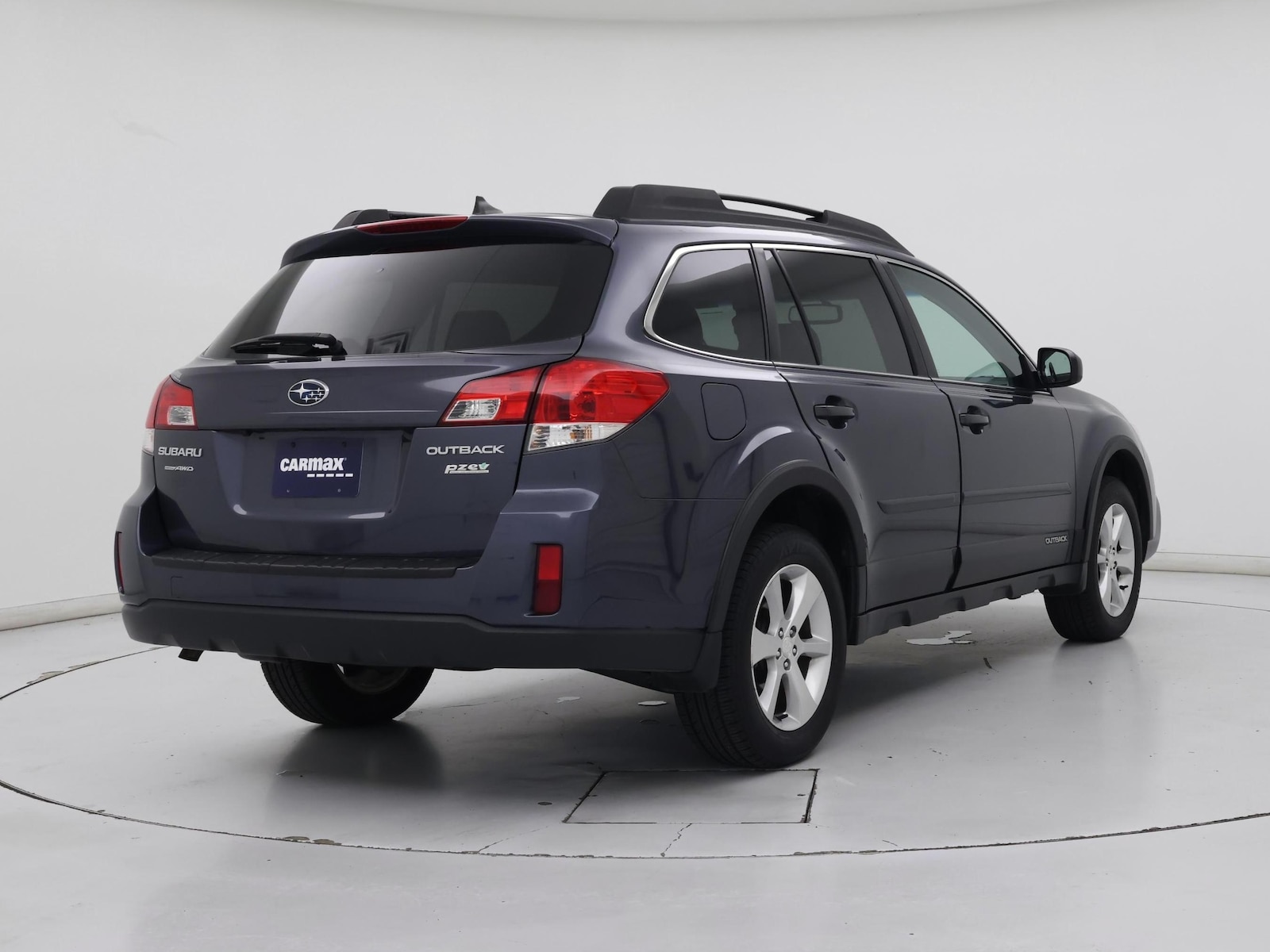 2014 Subaru Outback 2.5i Limited - Photo 9