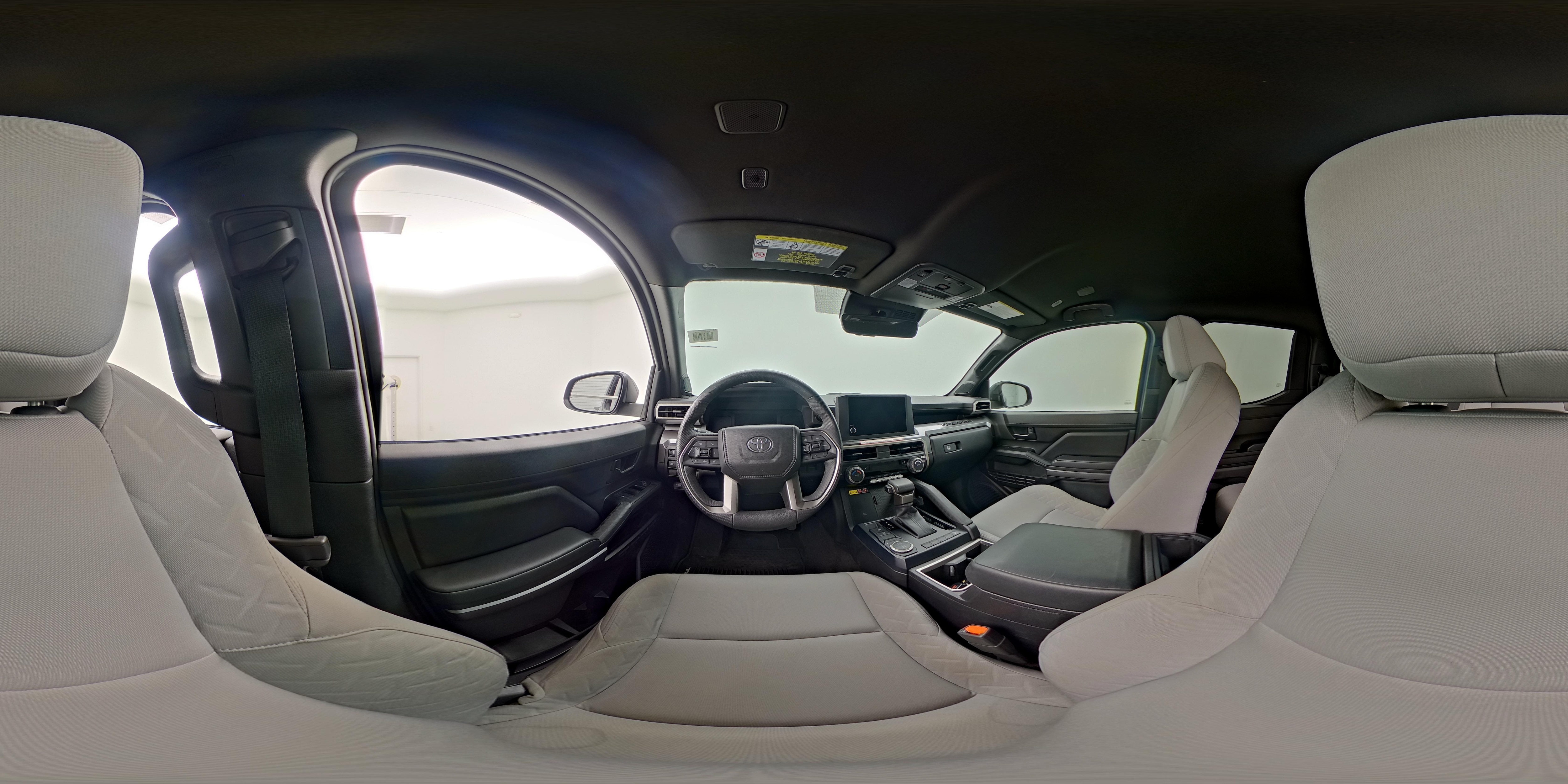 2025 Toyota Tacoma SR5 - Photo 26
