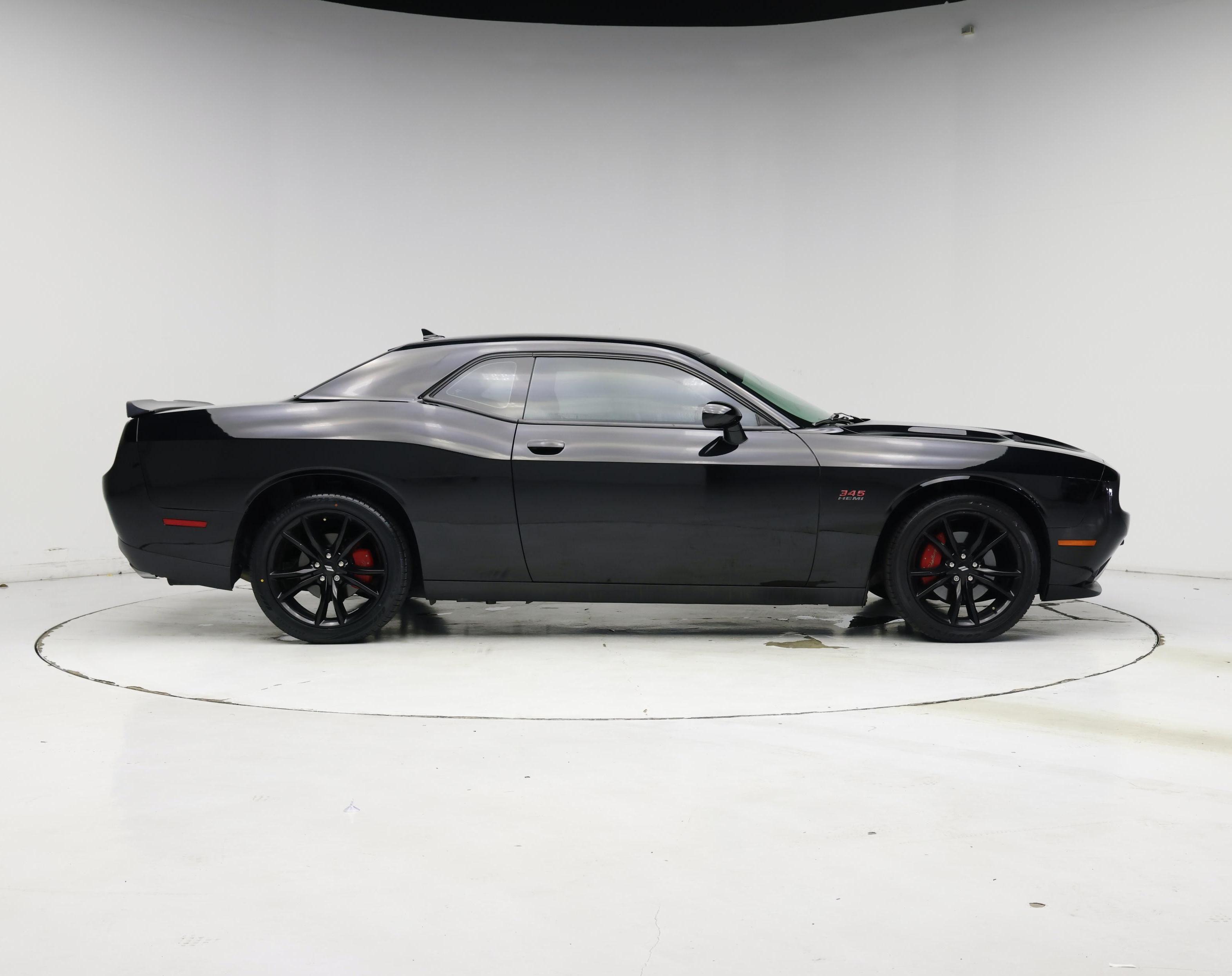 Thumbnail: 2018 Dodge Challenger - 7