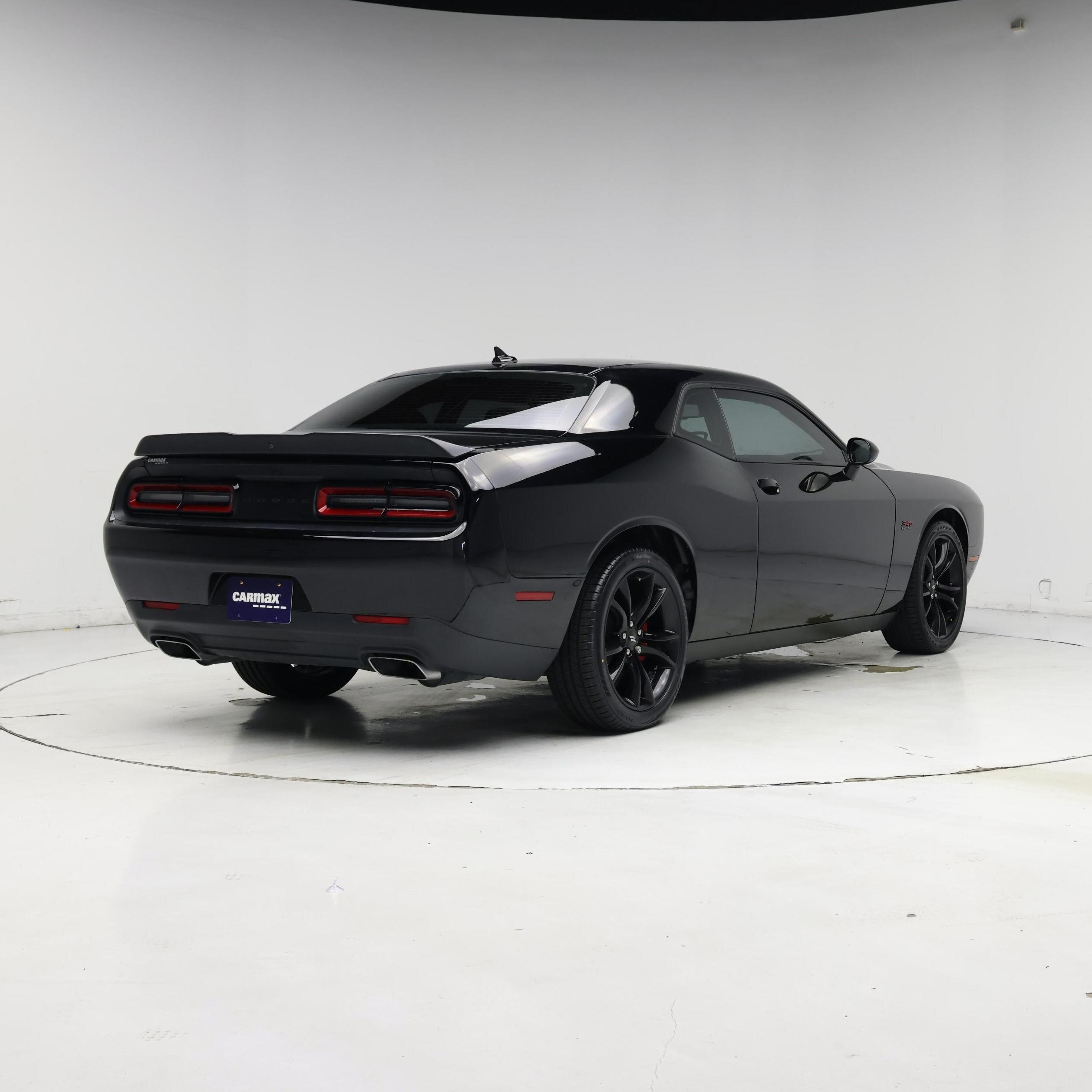 Thumbnail: 2018 Dodge Challenger - 8