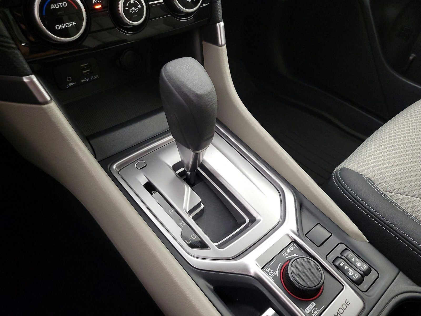 2021 Subaru Forester Premium - Photo 19