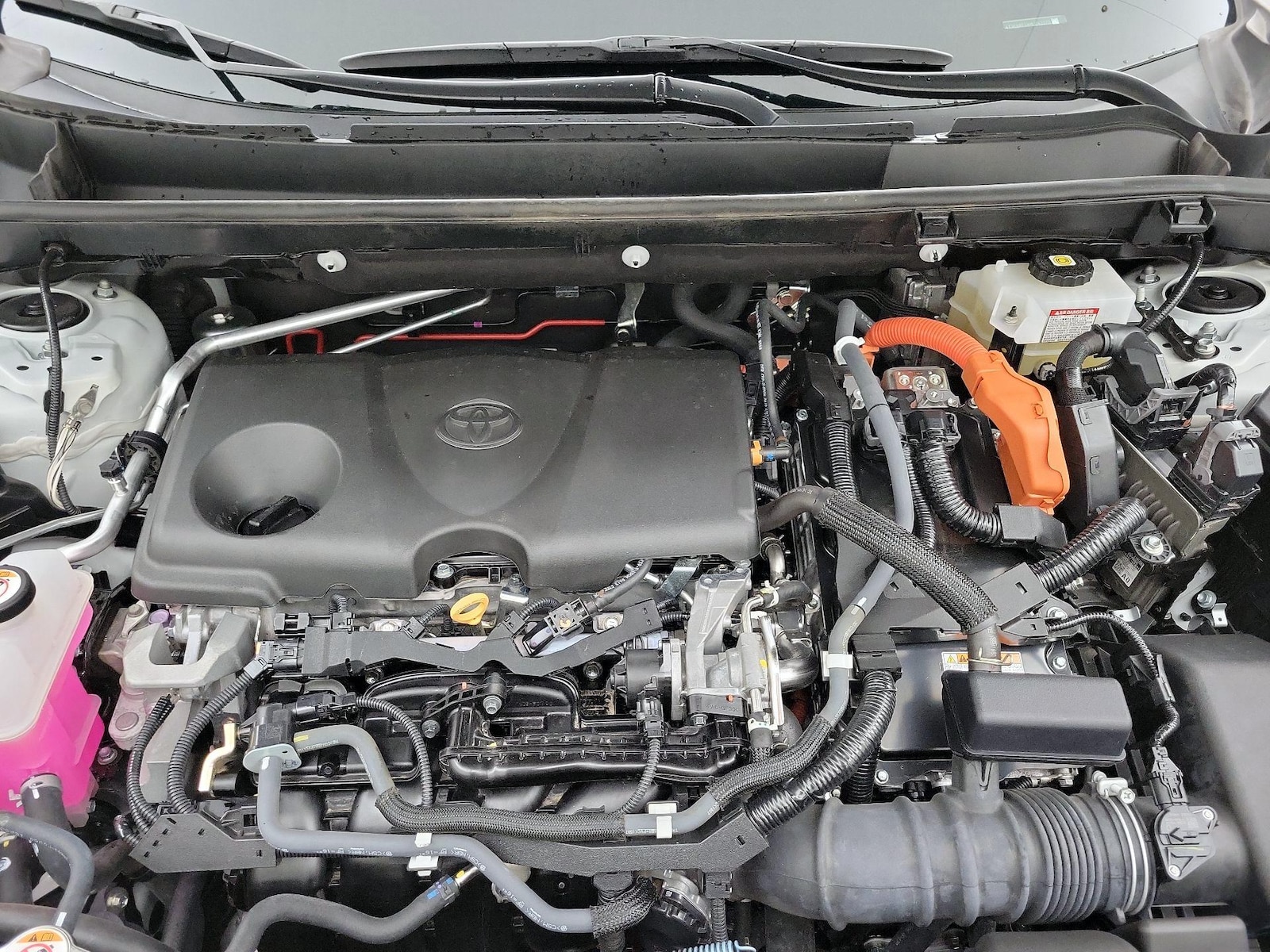2021 Toyota RAV4 XSE - Photo 24