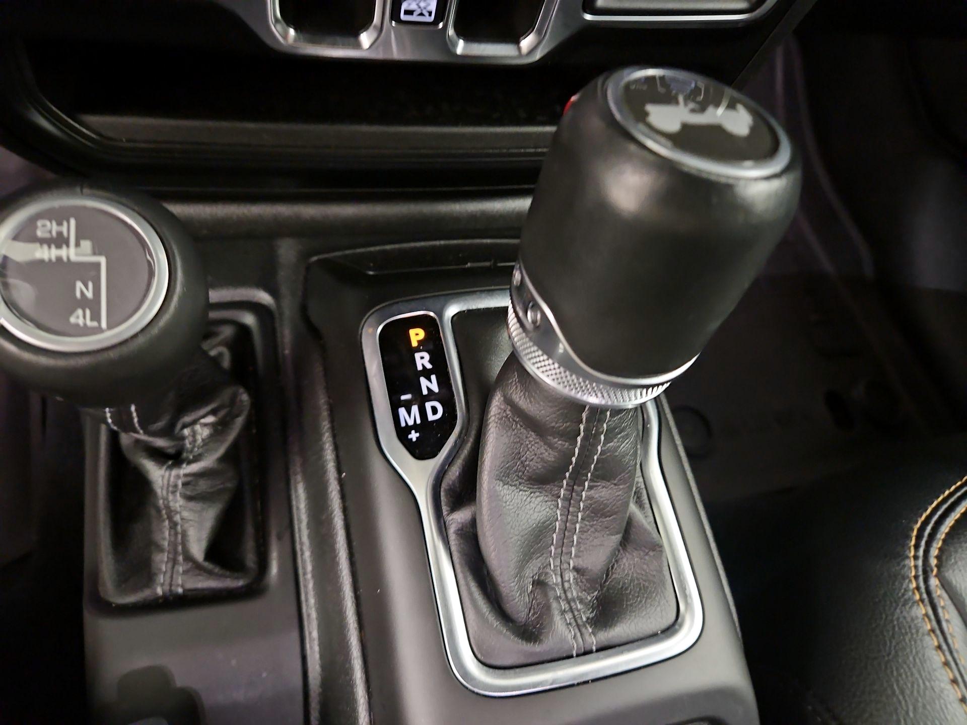 Thumbnail: 2024 Jeep Wrangler - 18