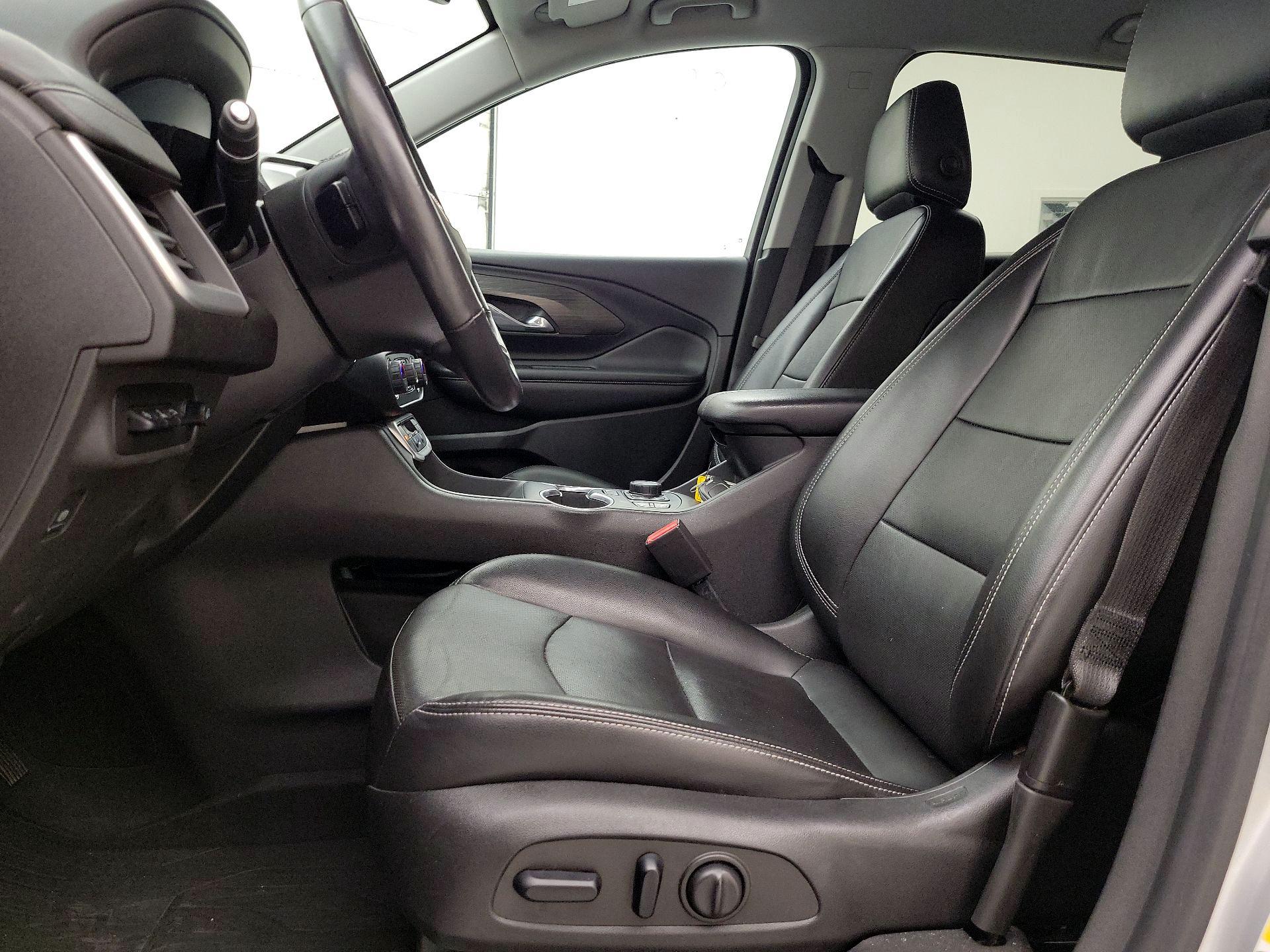 Thumbnail: 2022 GMC Terrain - 11