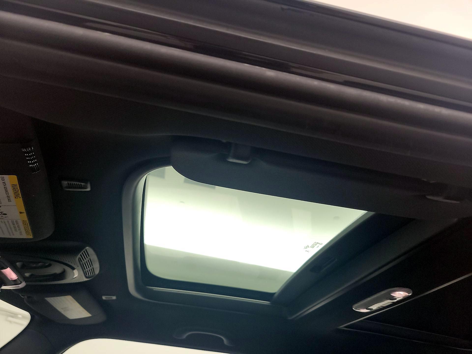 Thumbnail: 2023 MINI Cooper Hardtop - 20