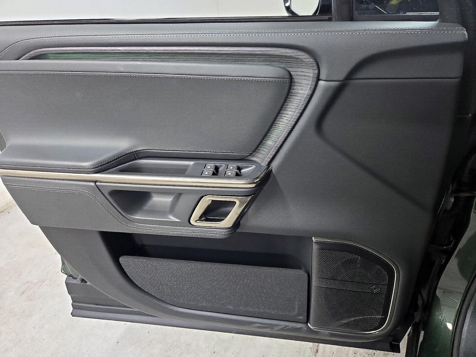 2023 Rivian R1T Adventure - Photo 13