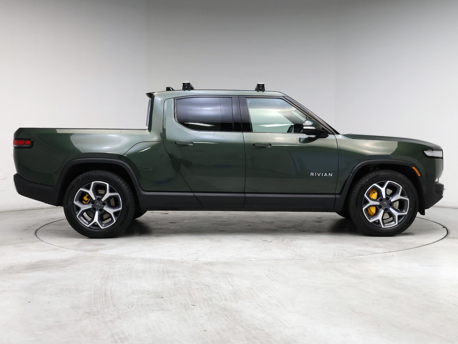 2023 Rivian R1T Adventure - Photo 8
