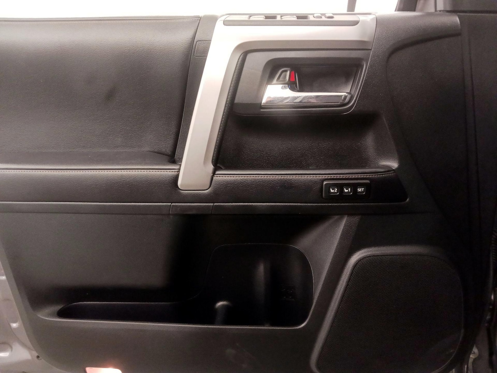 2016 Toyota 4Runner Limited - Photo 13