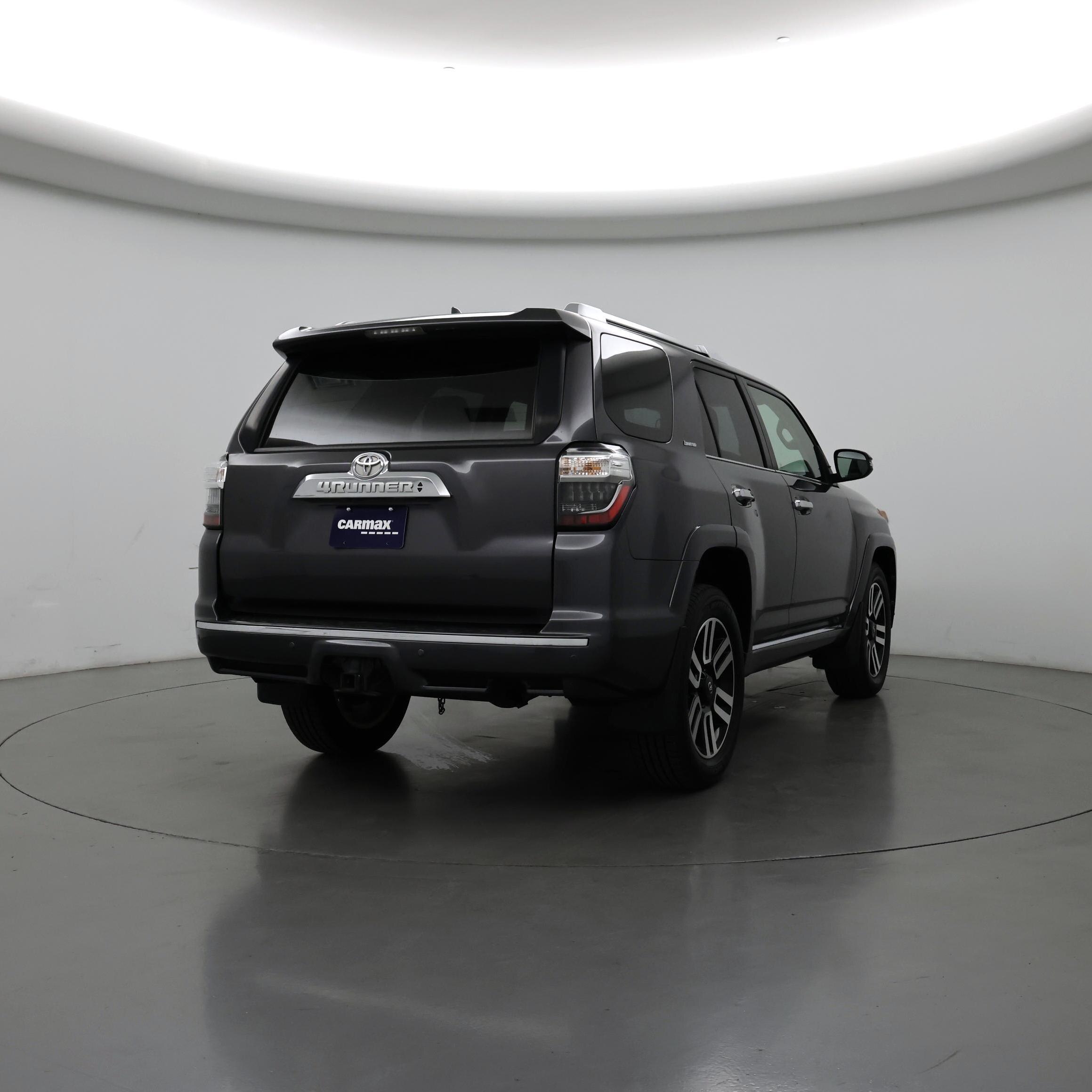 Thumbnail: 2016 Toyota 4Runner - 8