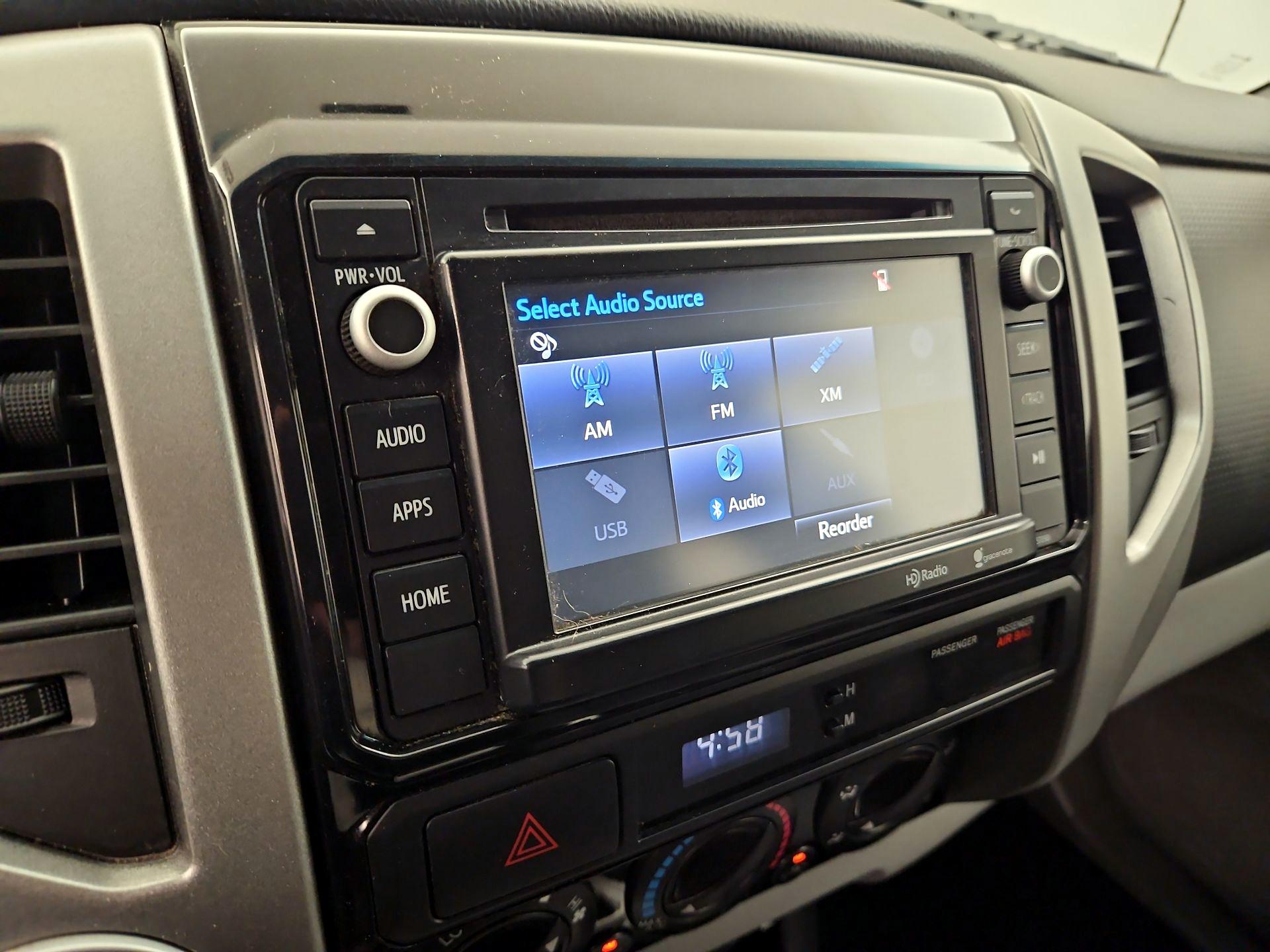 Thumbnail: 2014 Toyota Tacoma - 15