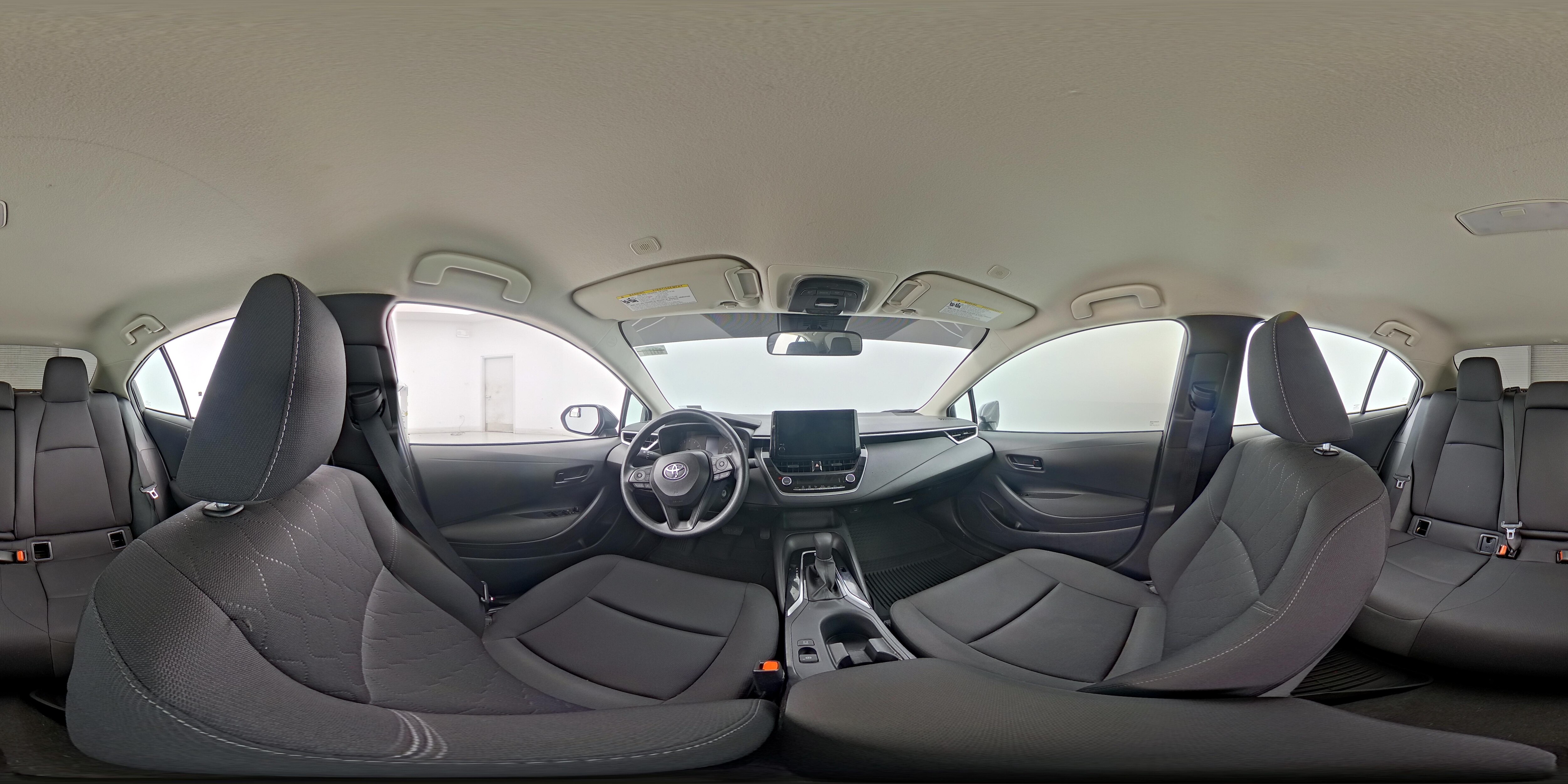 2025 Toyota Corolla LE - Photo 24