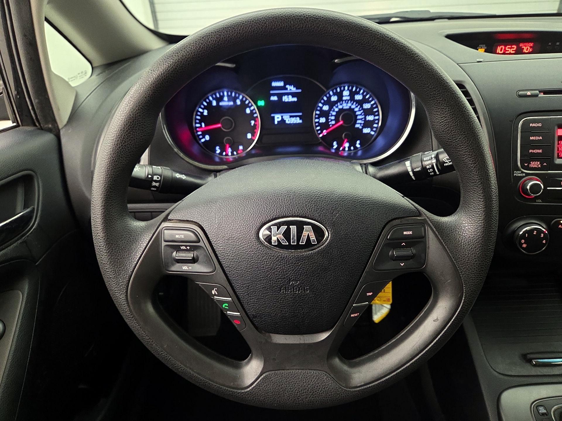 Thumbnail: 2014 Kia Forte - 10