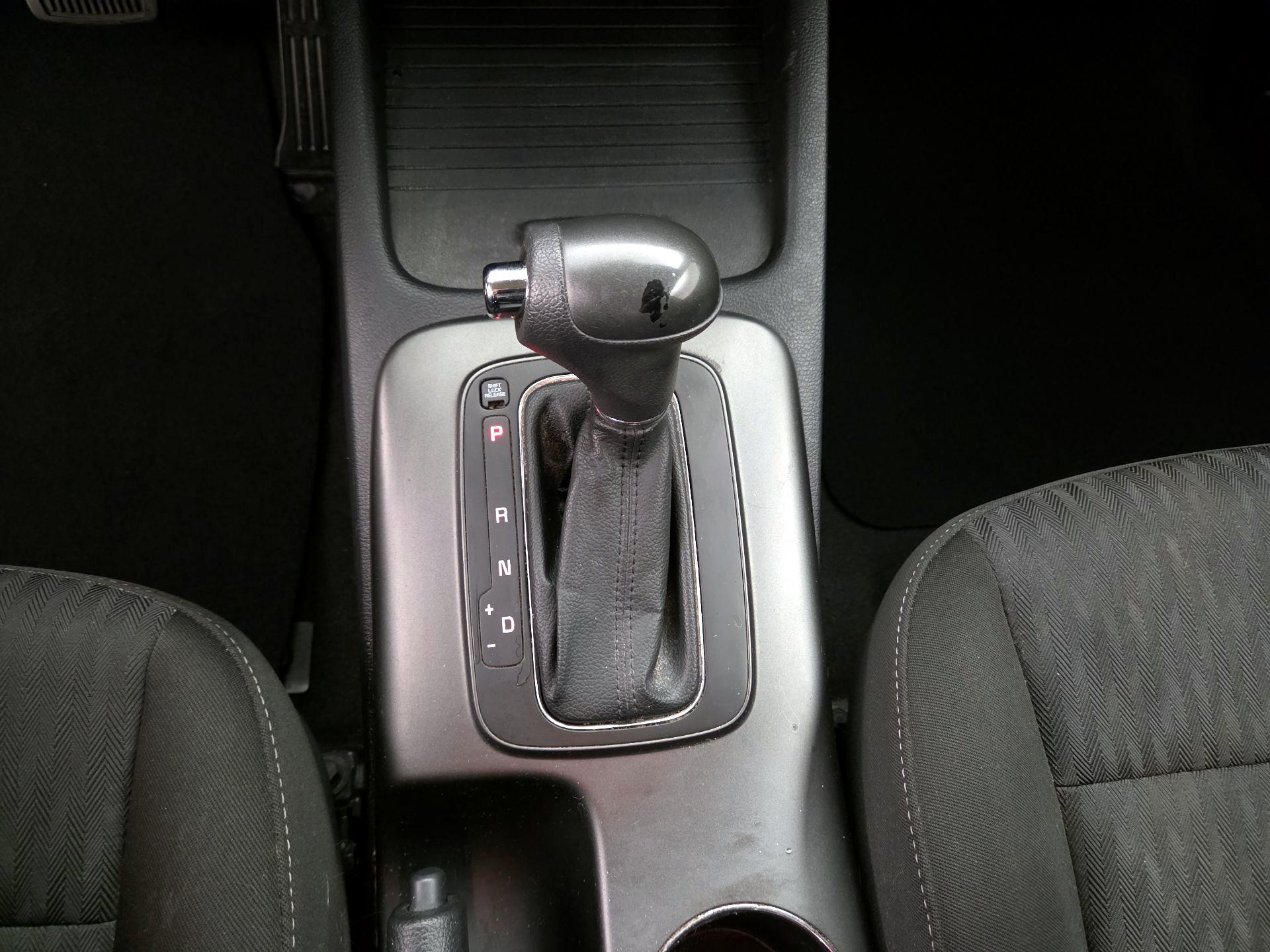 Thumbnail: 2014 Kia Forte - 16