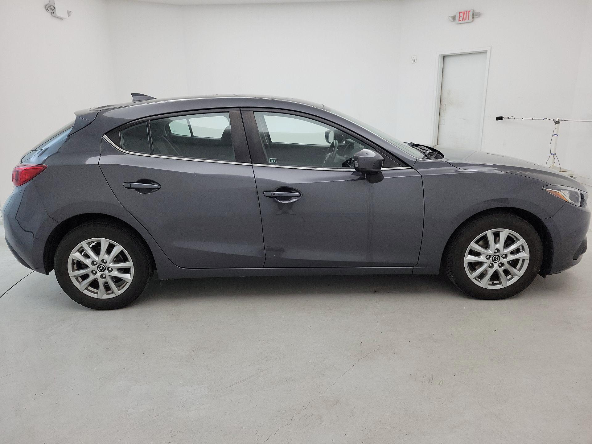 Thumbnail: 2016 Mazda Mazda3 - 4
