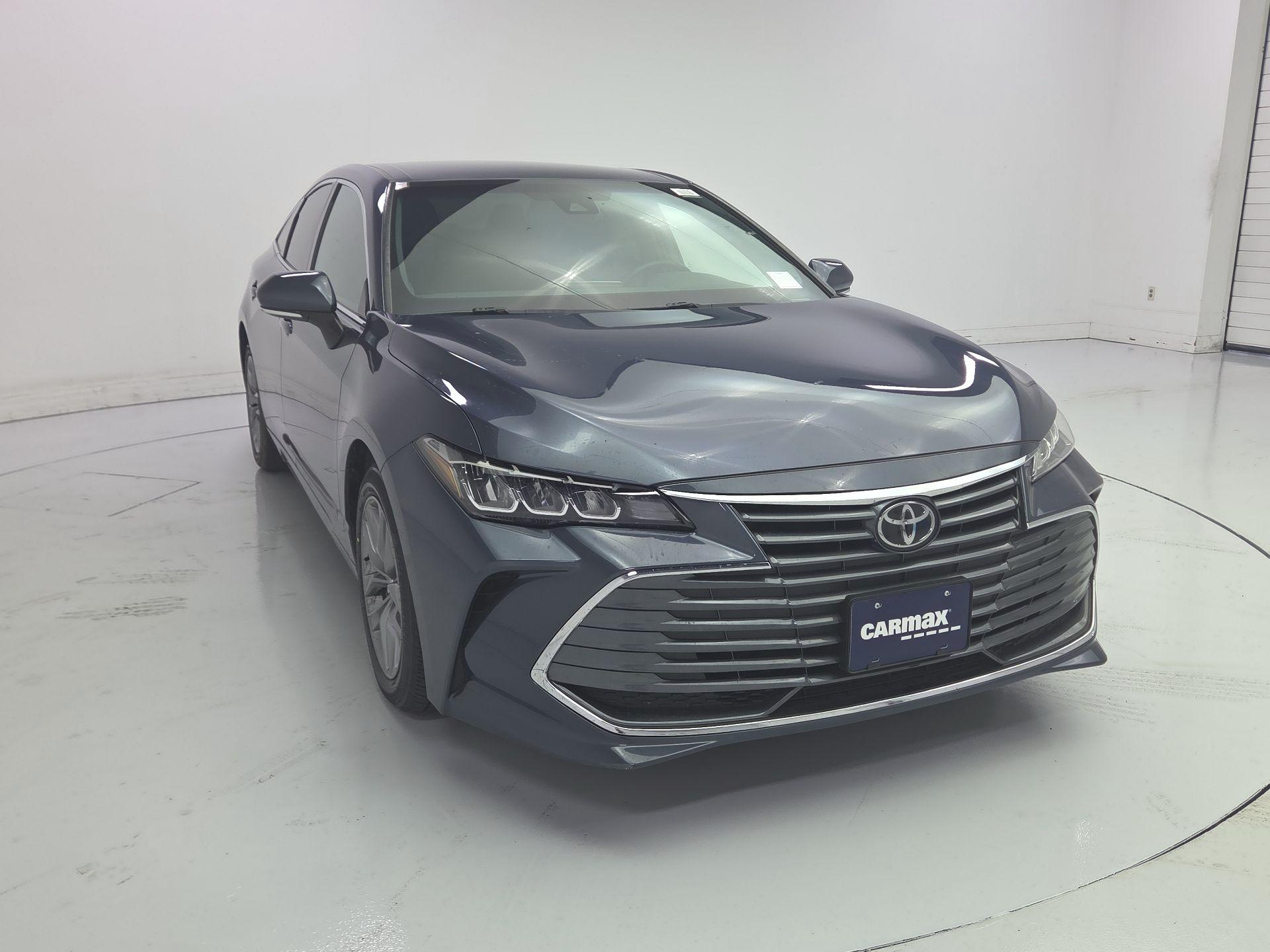 Blue 2020 Toyota Avalon Sedan Front-Wheel Drive Automatic