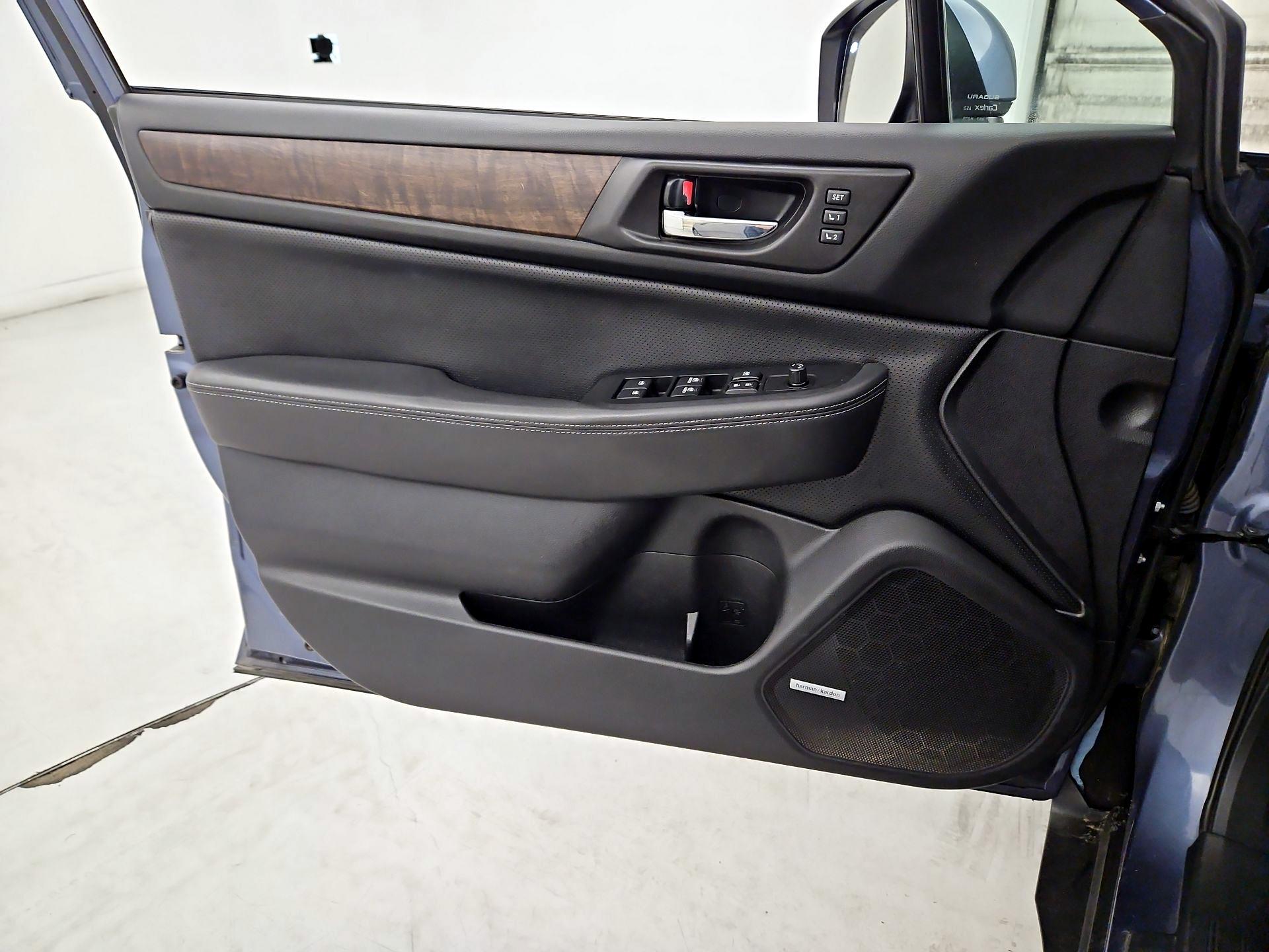 Thumbnail: 2016 Subaru Outback - 12