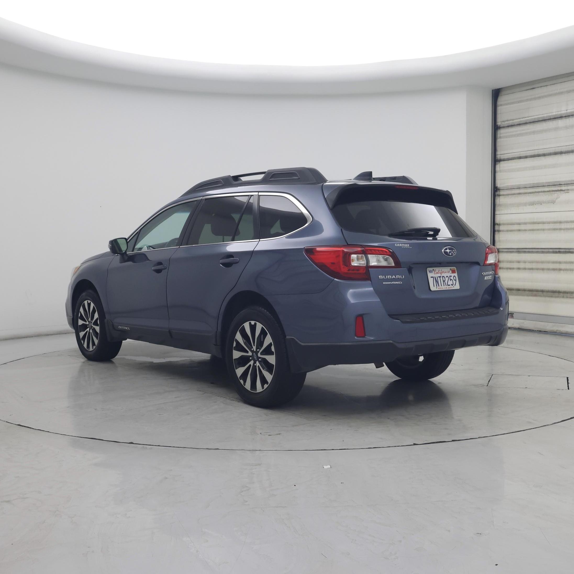 Thumbnail: 2016 Subaru Outback - 2