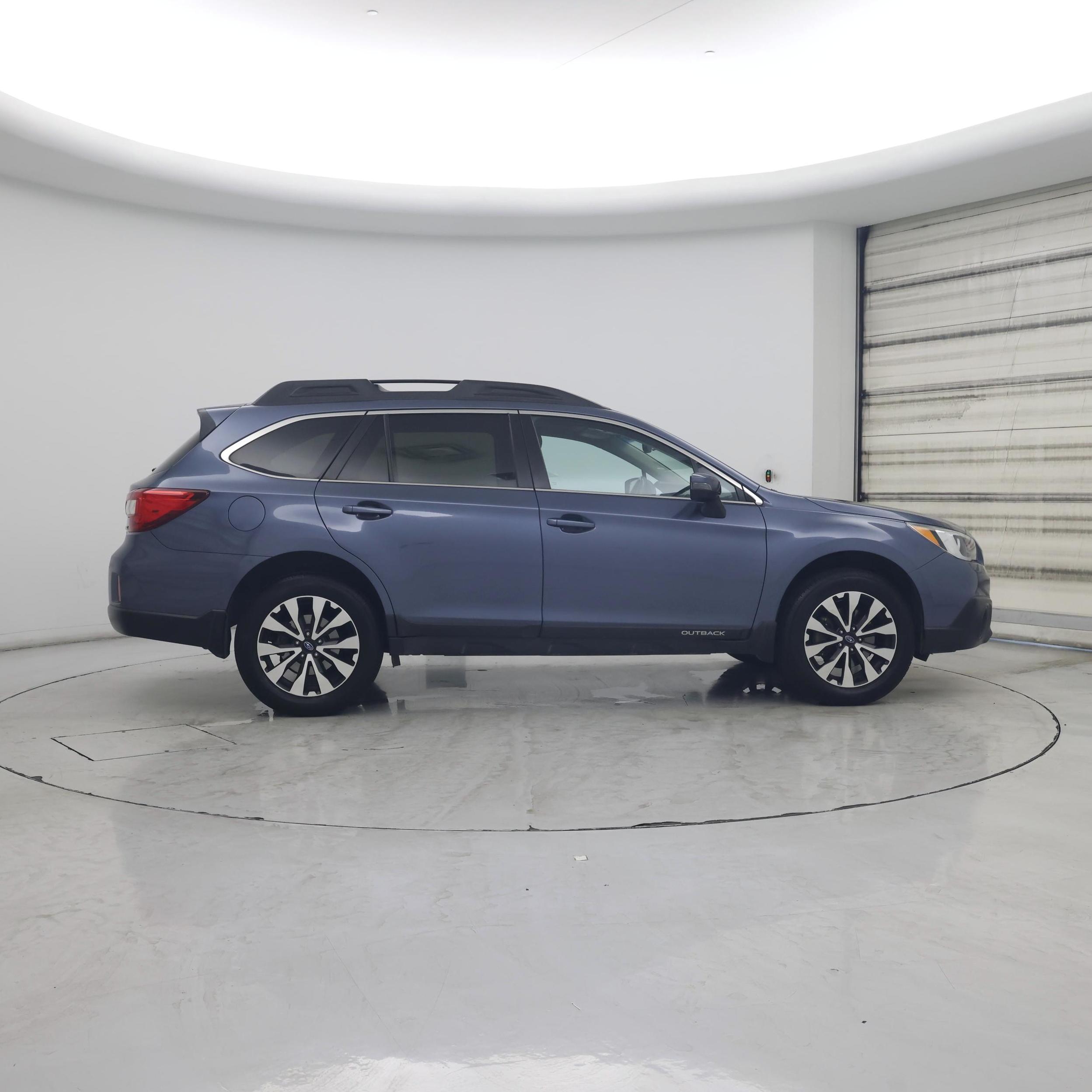 Thumbnail: 2016 Subaru Outback - 7