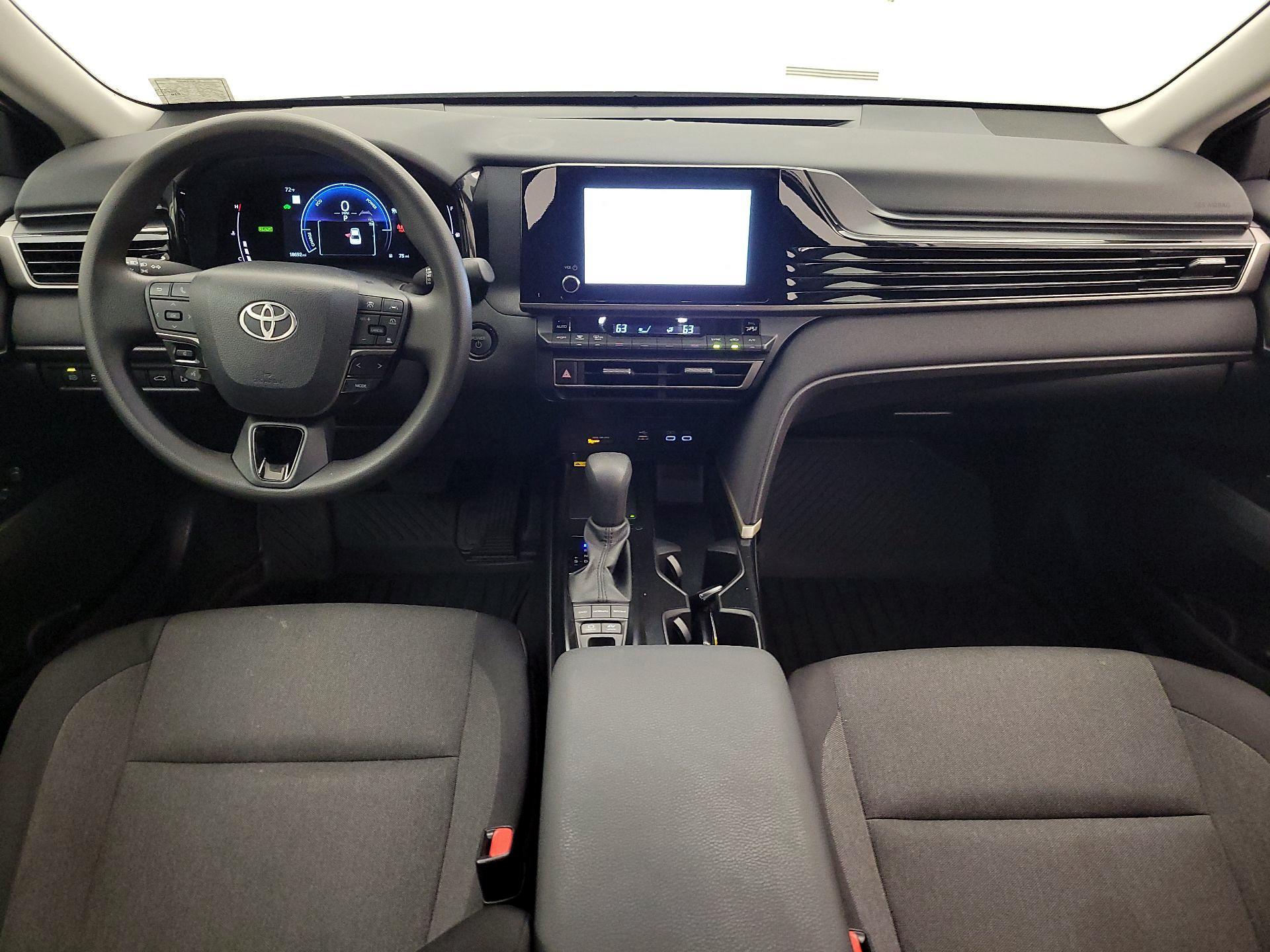 Thumbnail: 2025 Toyota Camry - 9
