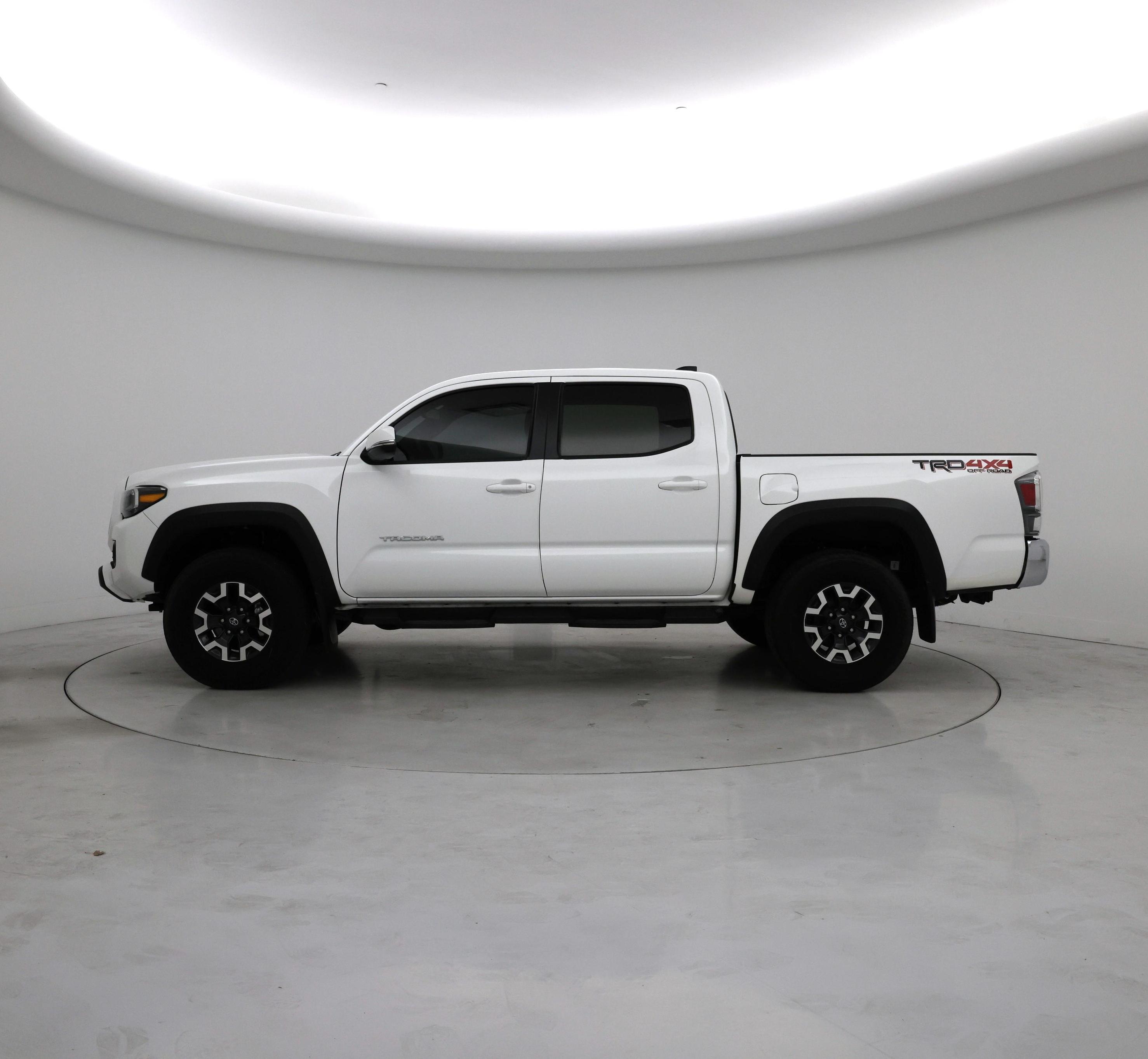 Thumbnail: 2023 Toyota Tacoma - 3