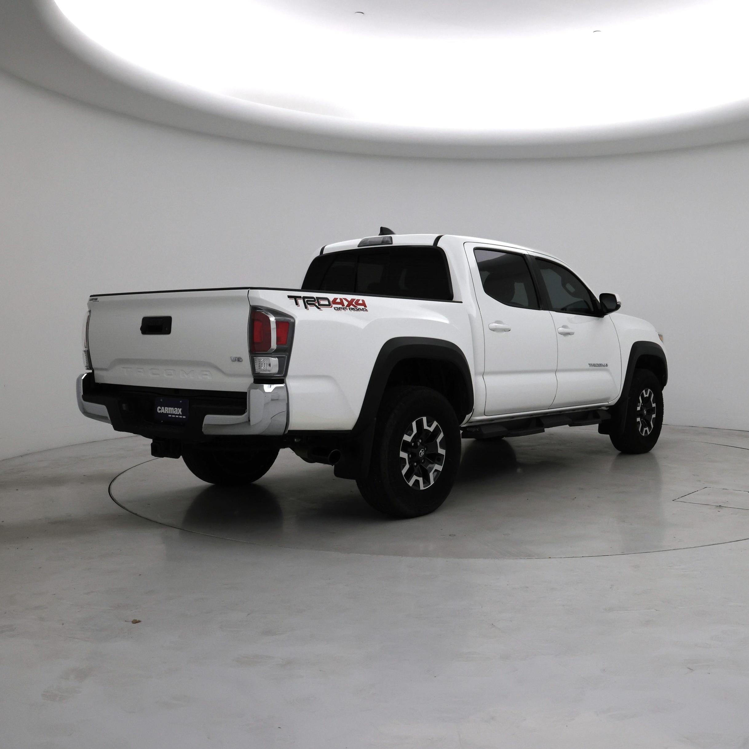Thumbnail: 2023 Toyota Tacoma - 8