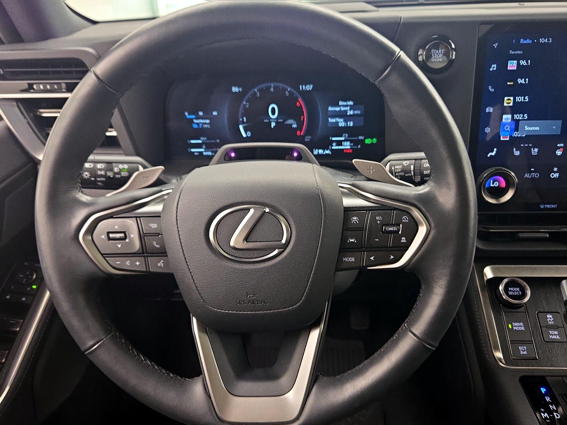 Thumbnail: 2024 Lexus GX - 10