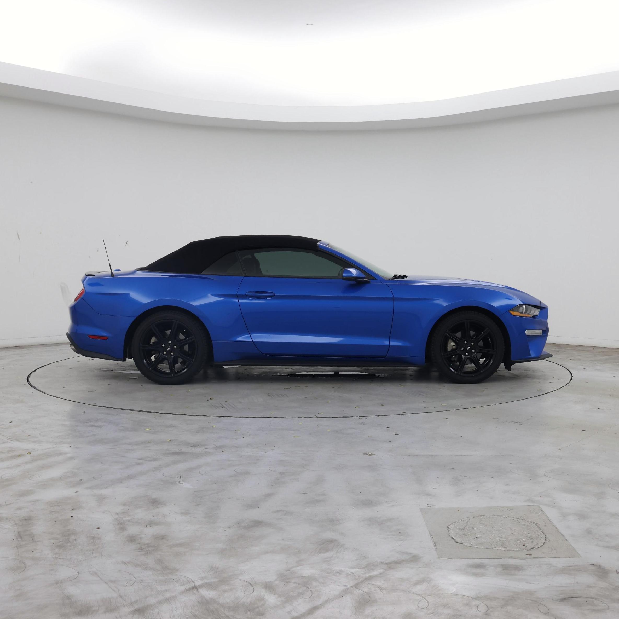Thumbnail: 2019 Ford Mustang - 7