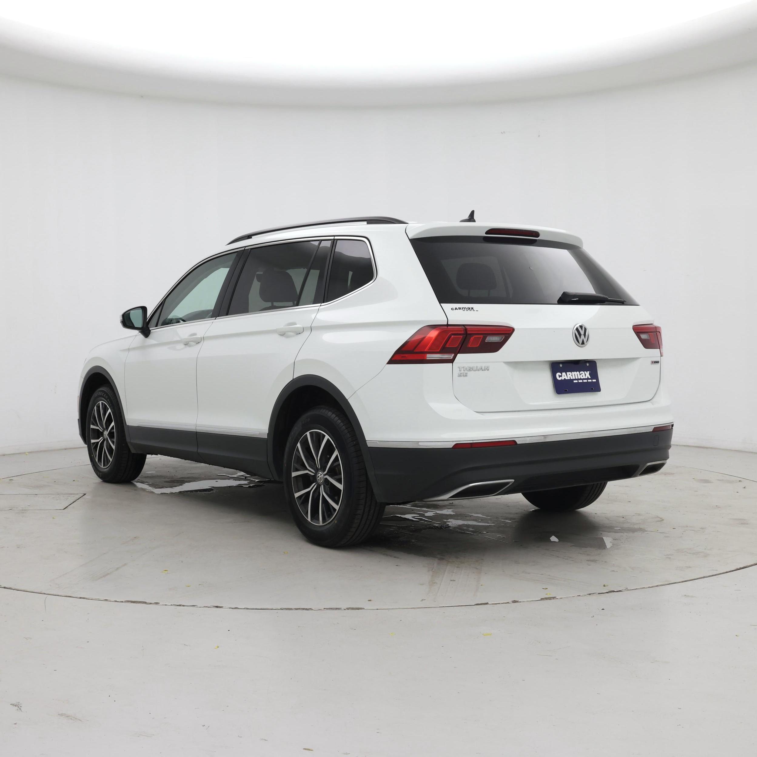 Thumbnail: 2020 Volkswagen Tiguan - 2