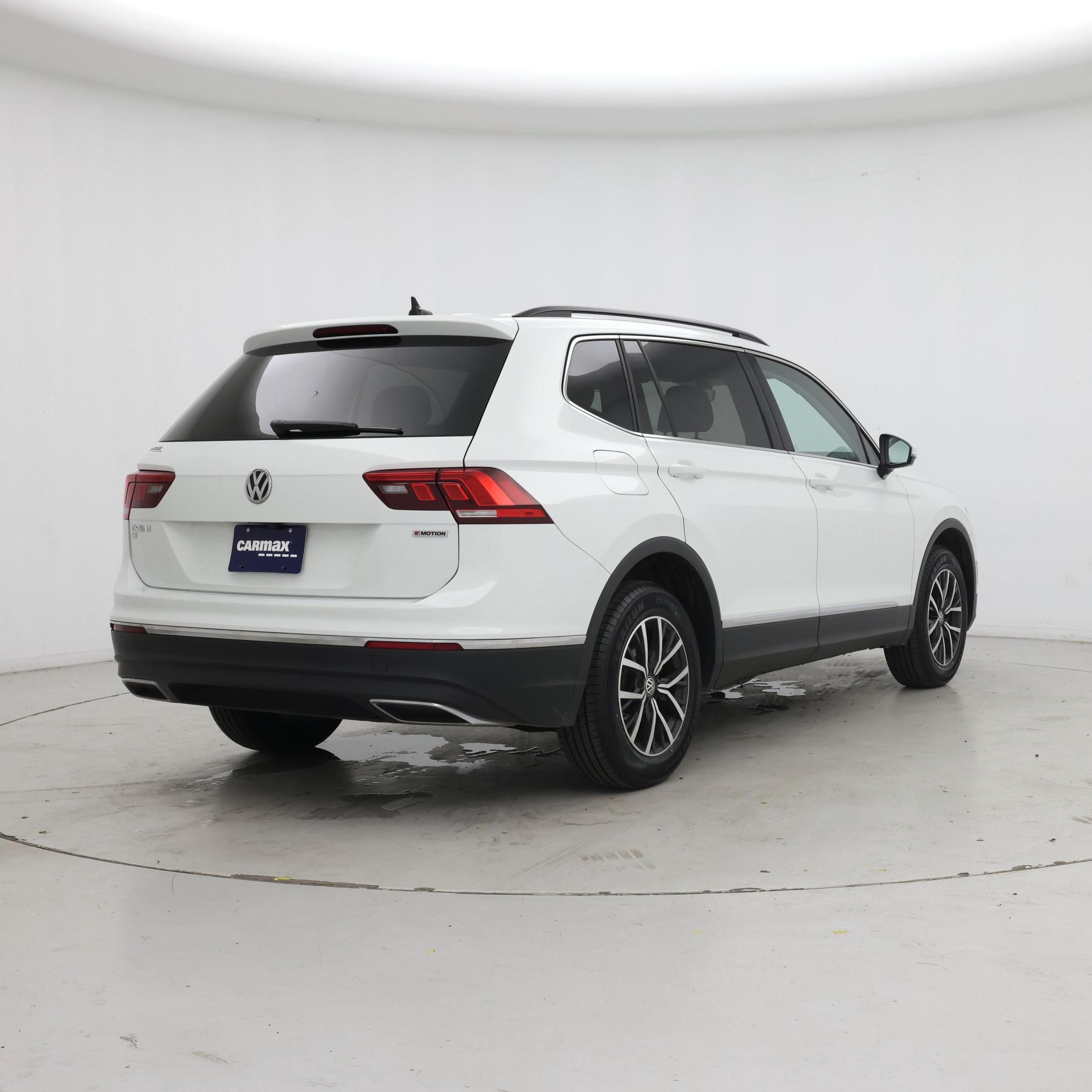 Thumbnail: 2020 Volkswagen Tiguan - 8