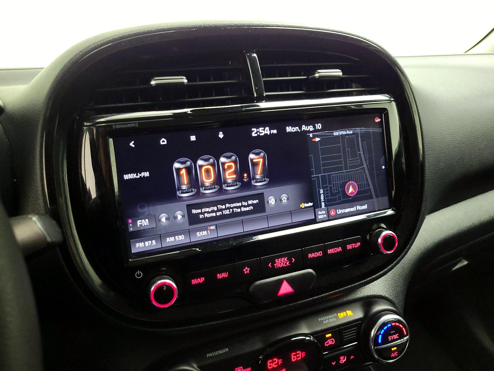 Thumbnail: 2022 Kia Soul - 16