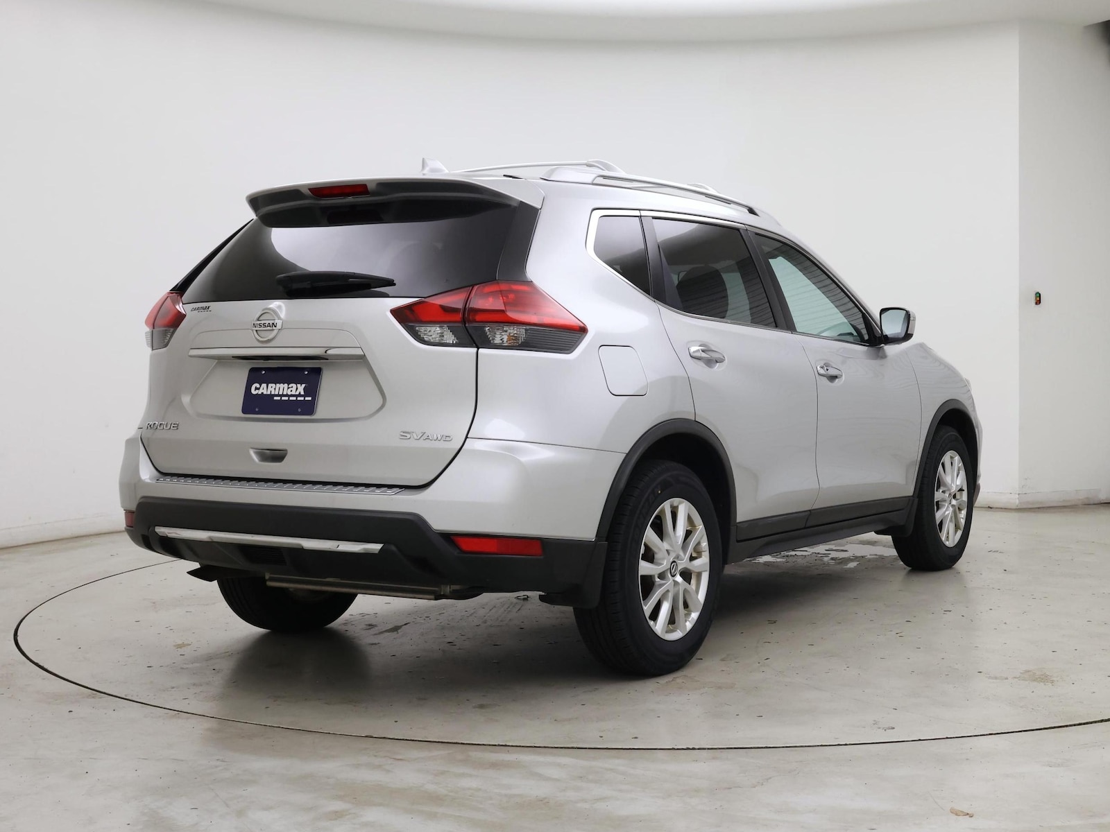2017 Nissan Rogue SV - Photo 9