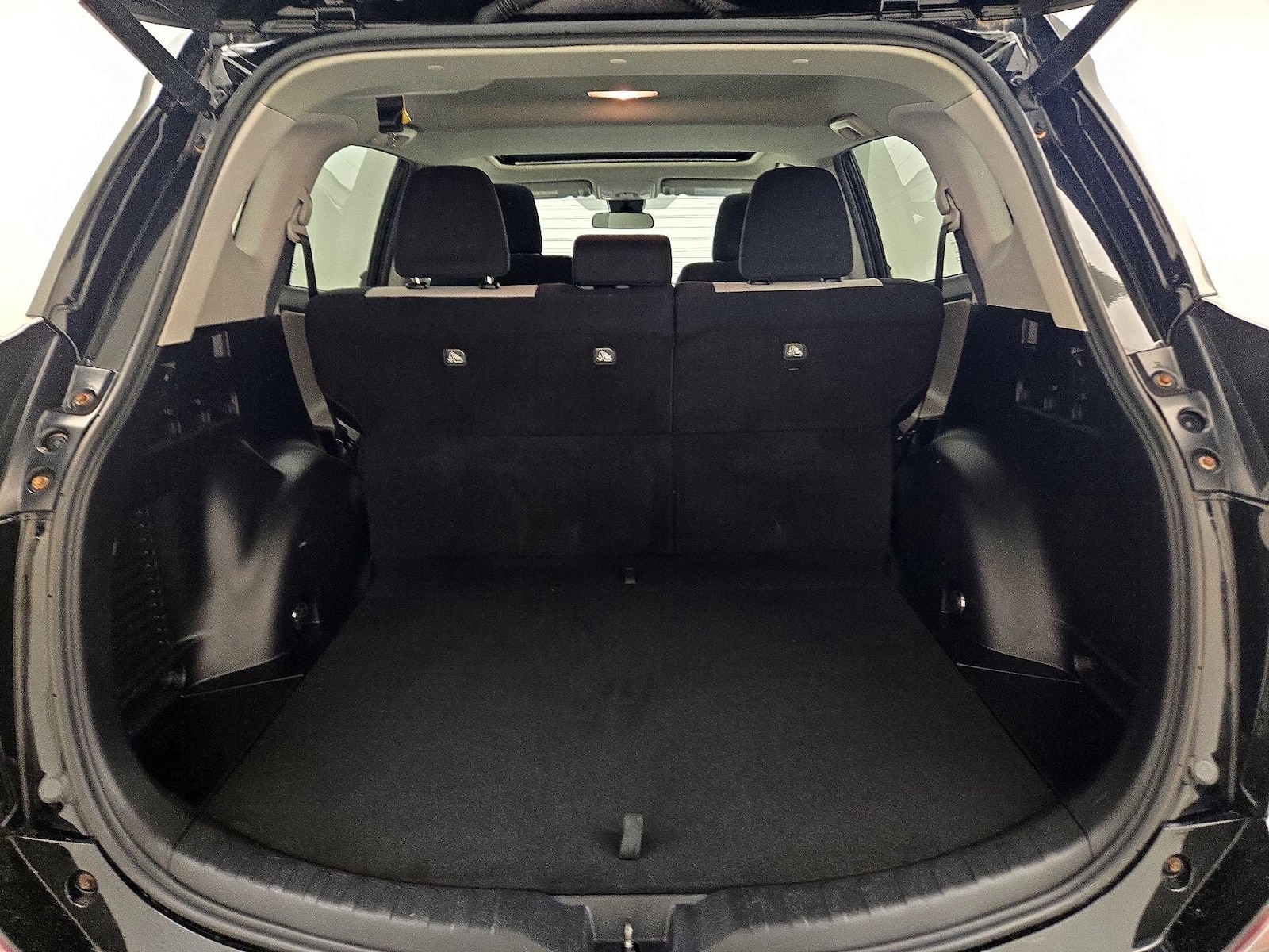 2018 Toyota RAV4 XLE - Photo 22