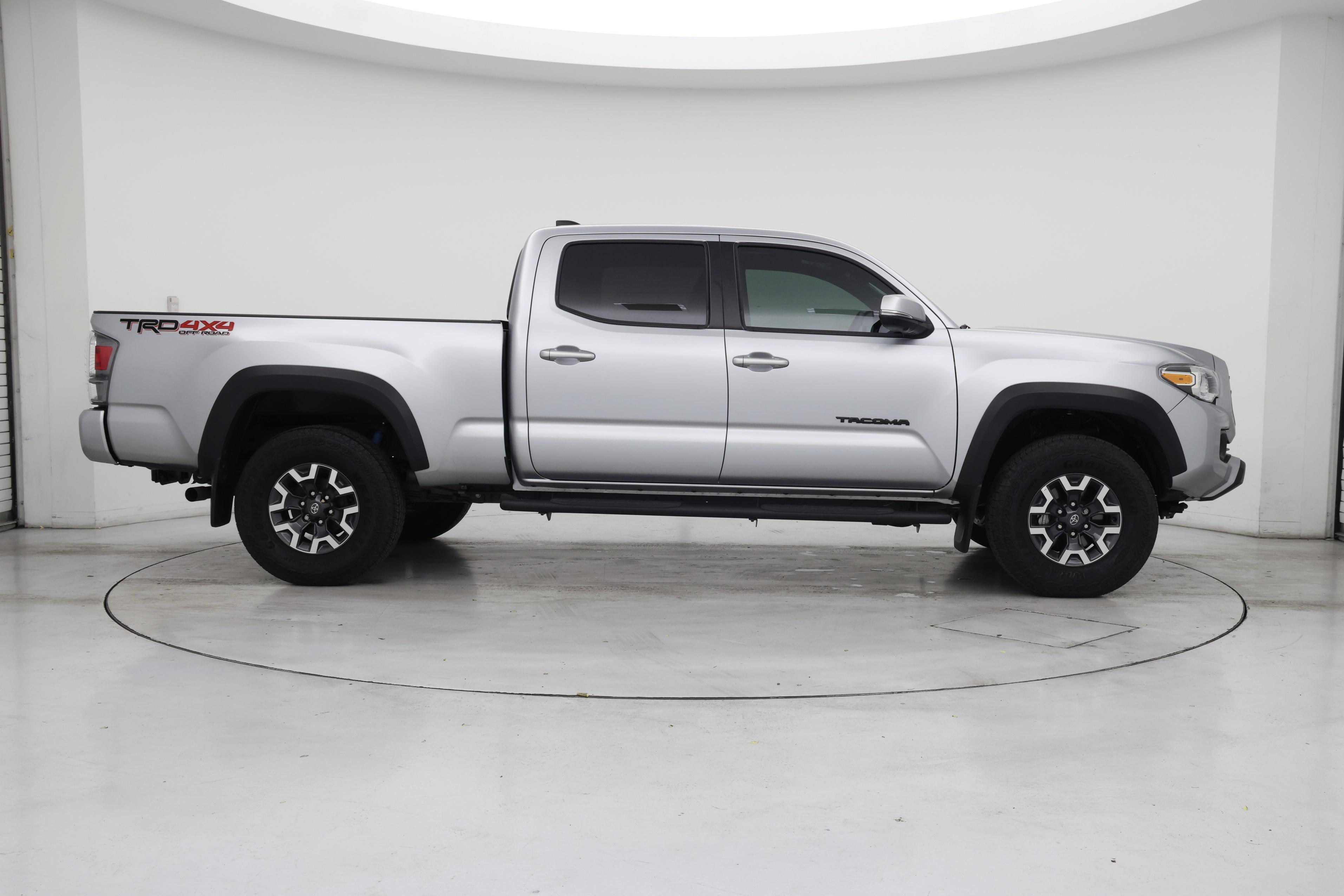 Thumbnail: 2023 Toyota Tacoma - 7