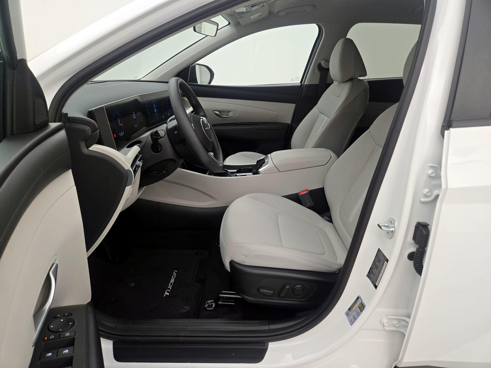 Thumbnail: 2026 Hyundai Tucson - 11