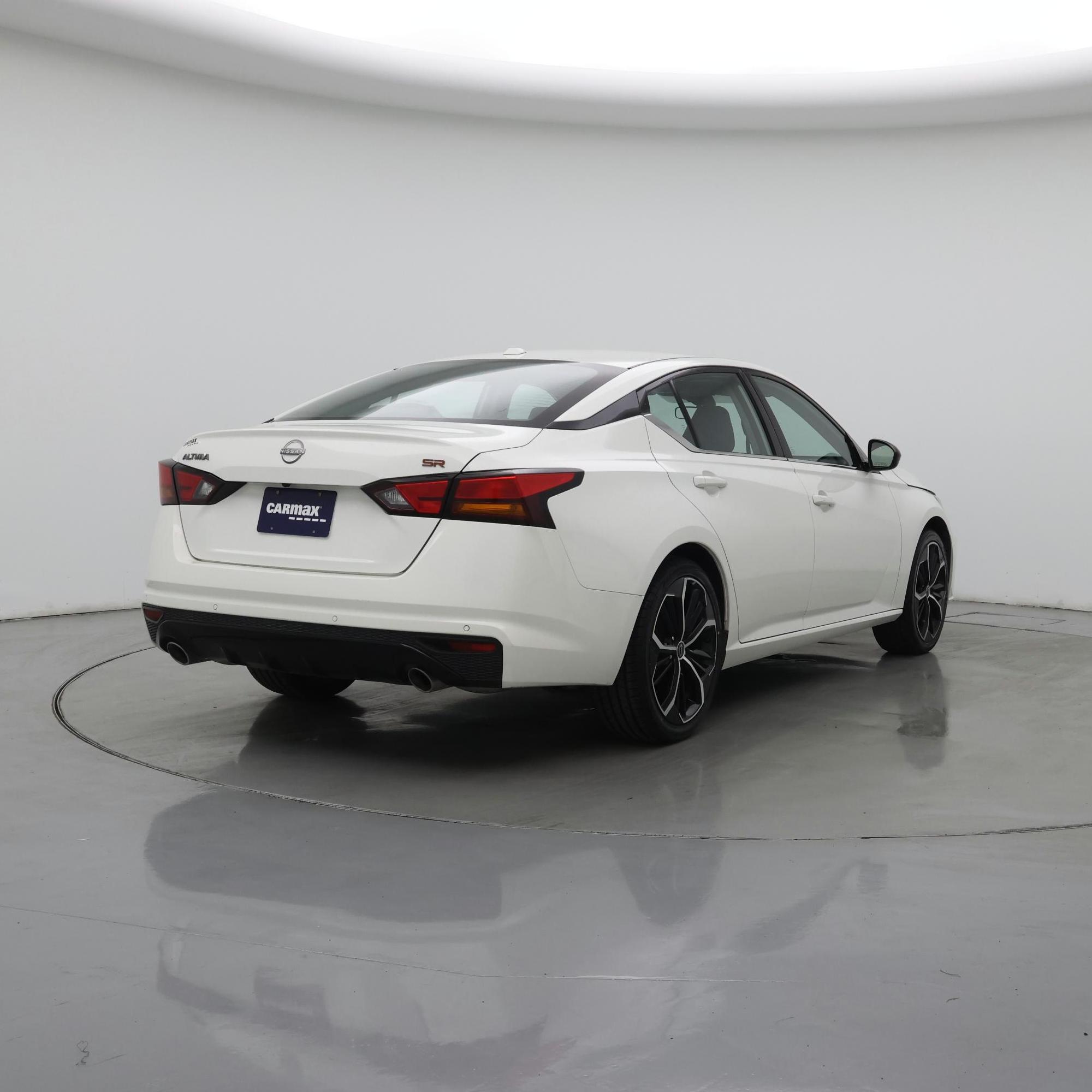 Thumbnail: 2024 Nissan Altima - 8