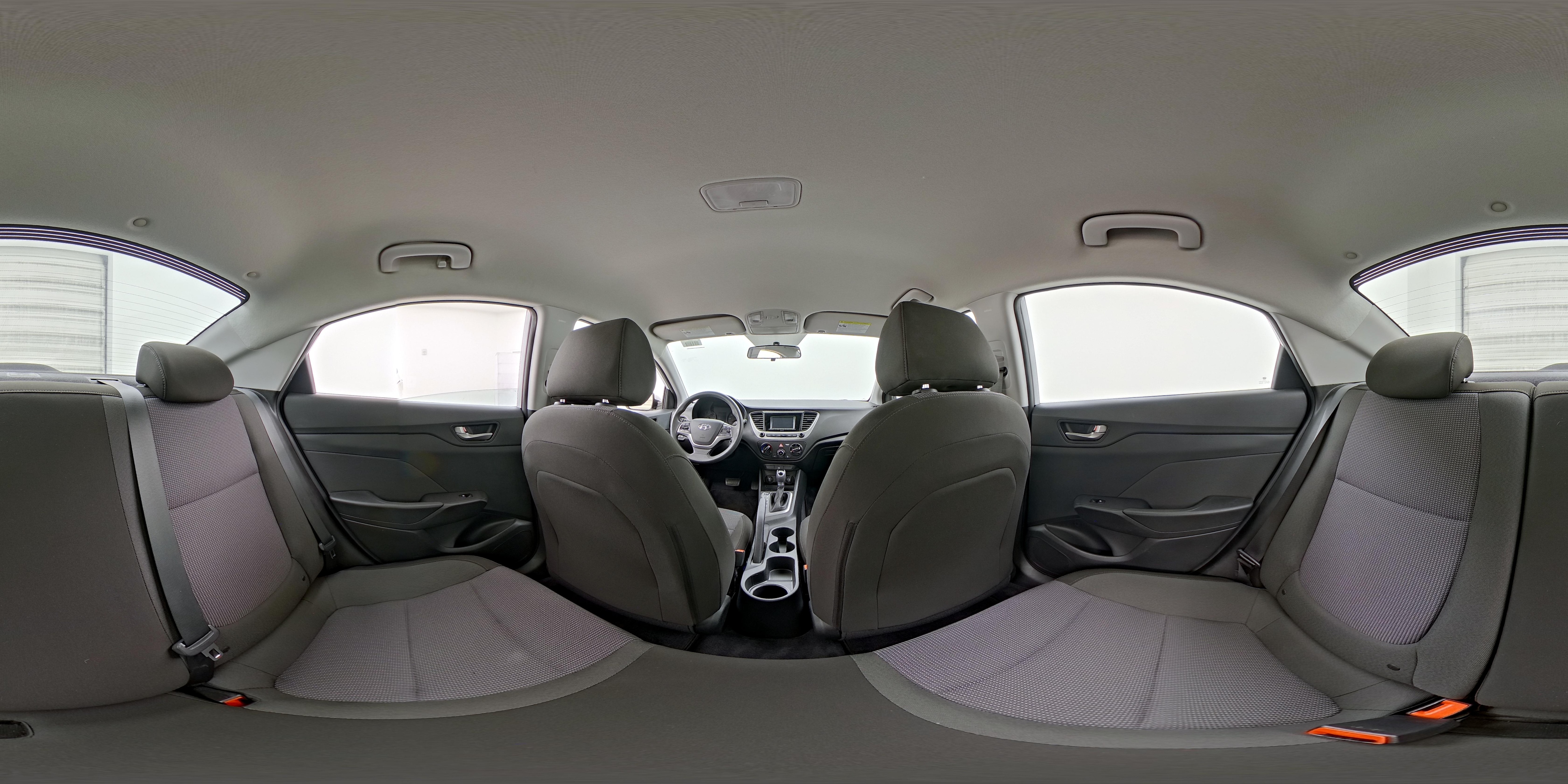 2019 Hyundai Accent SE - Photo 25