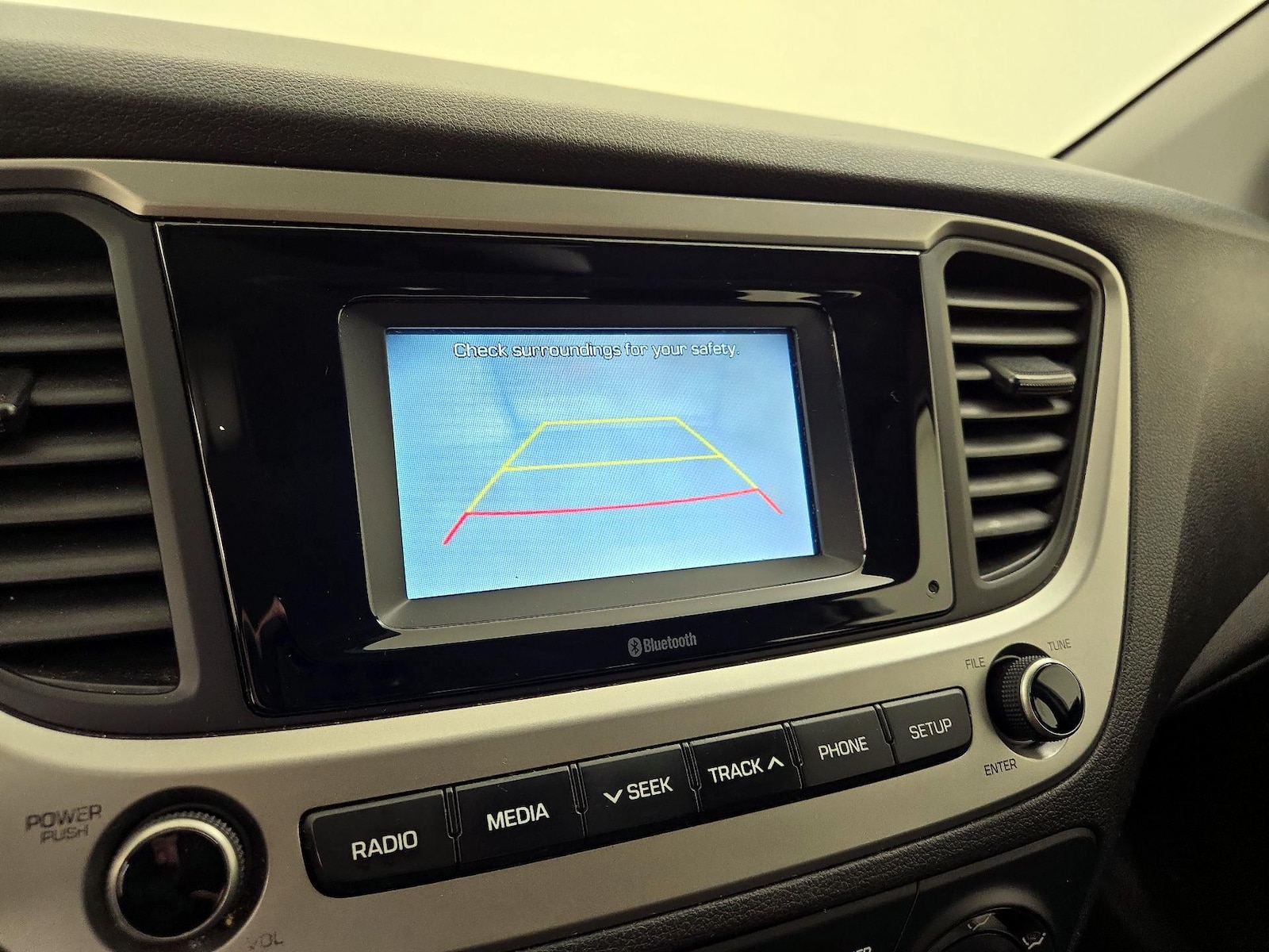 2019 Hyundai Accent SE - Photo 15