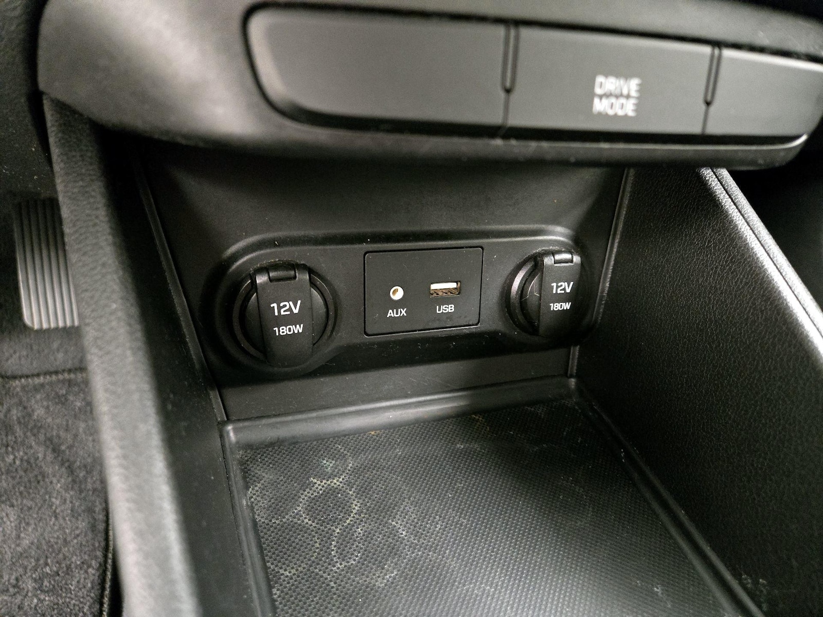 2019 Hyundai Accent SE - Photo 19