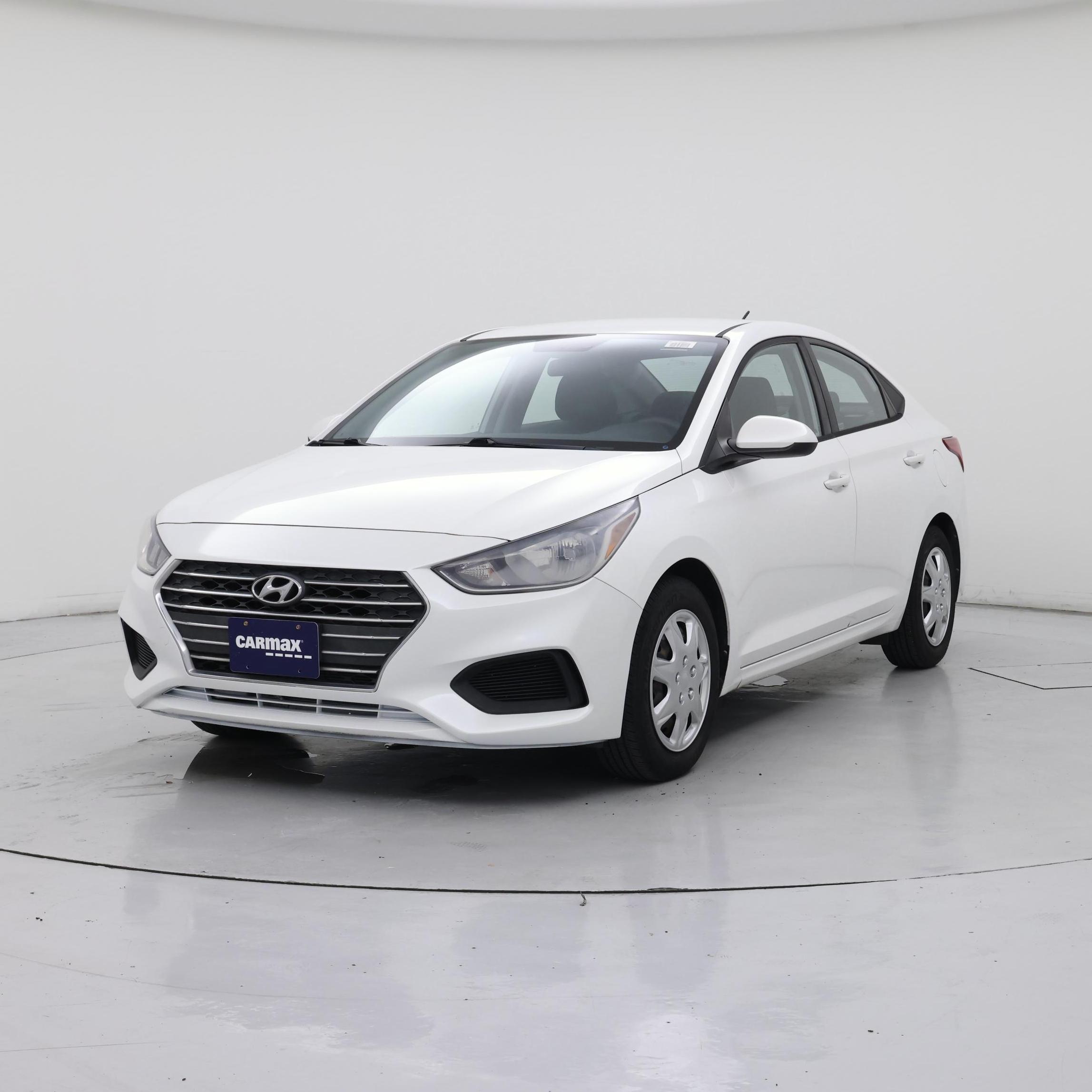 Thumbnail: 2019 Hyundai Accent - 4