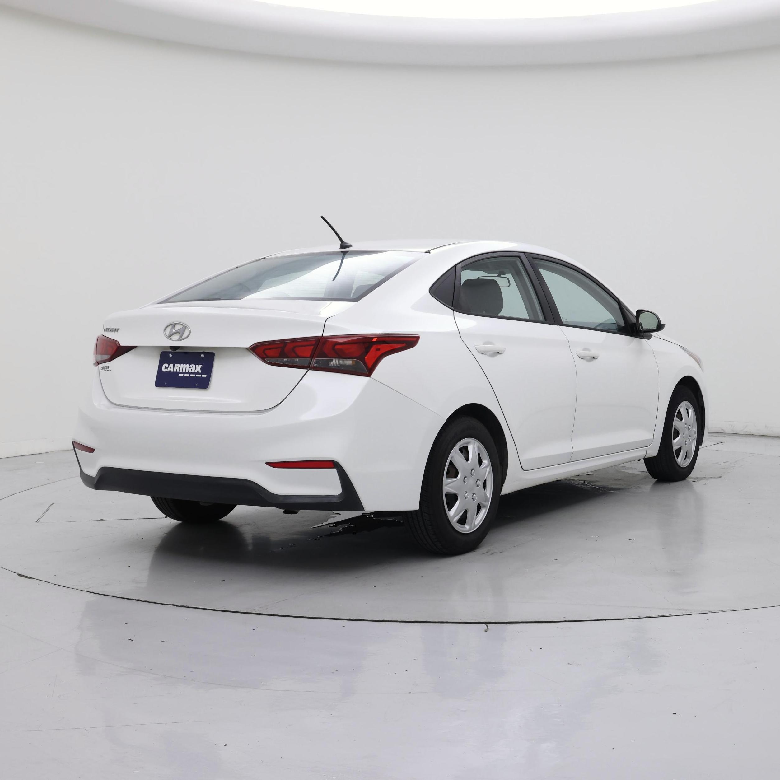 Thumbnail: 2019 Hyundai Accent - 8
