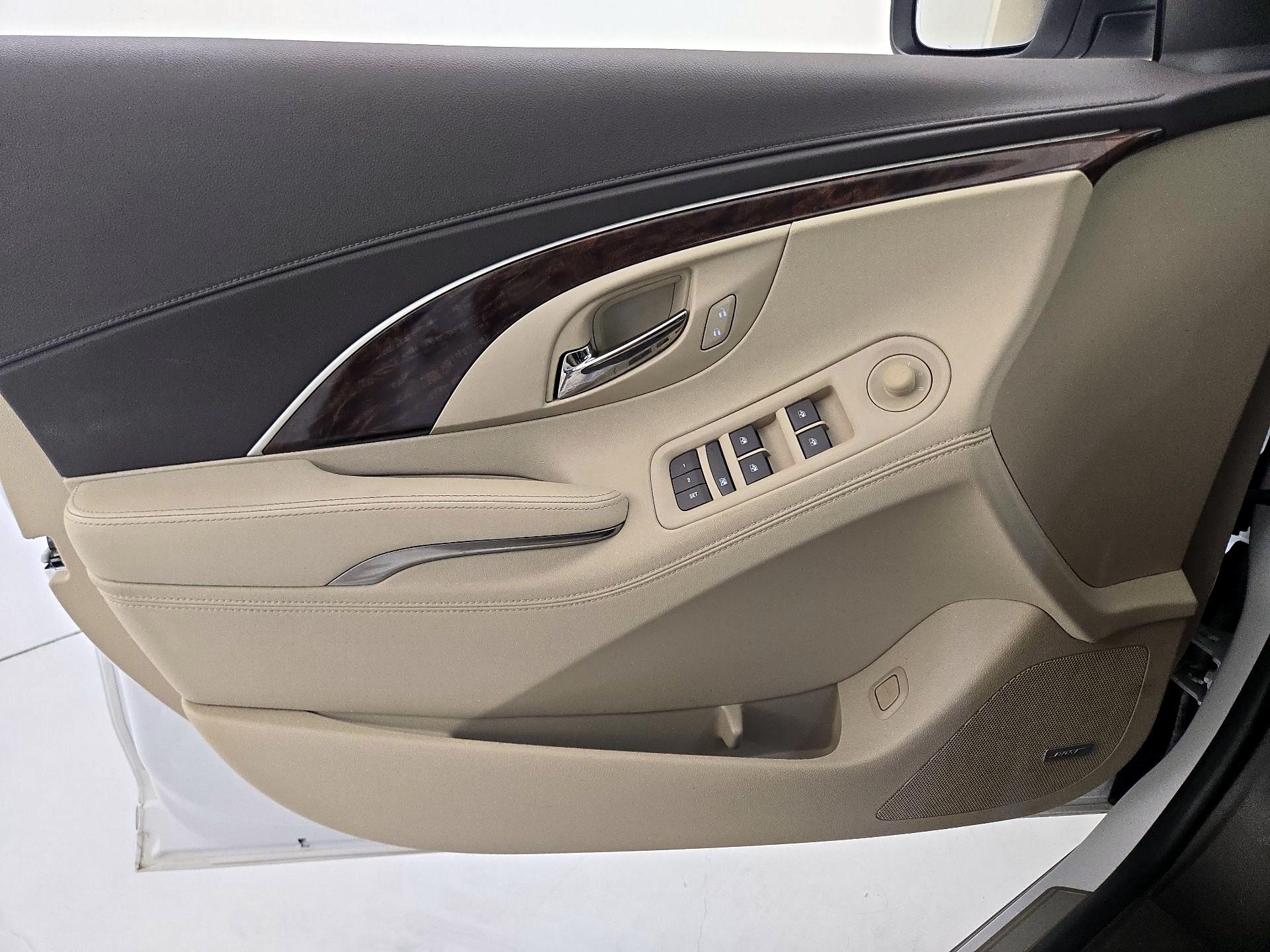 Thumbnail: 2015 Buick LaCrosse - 12