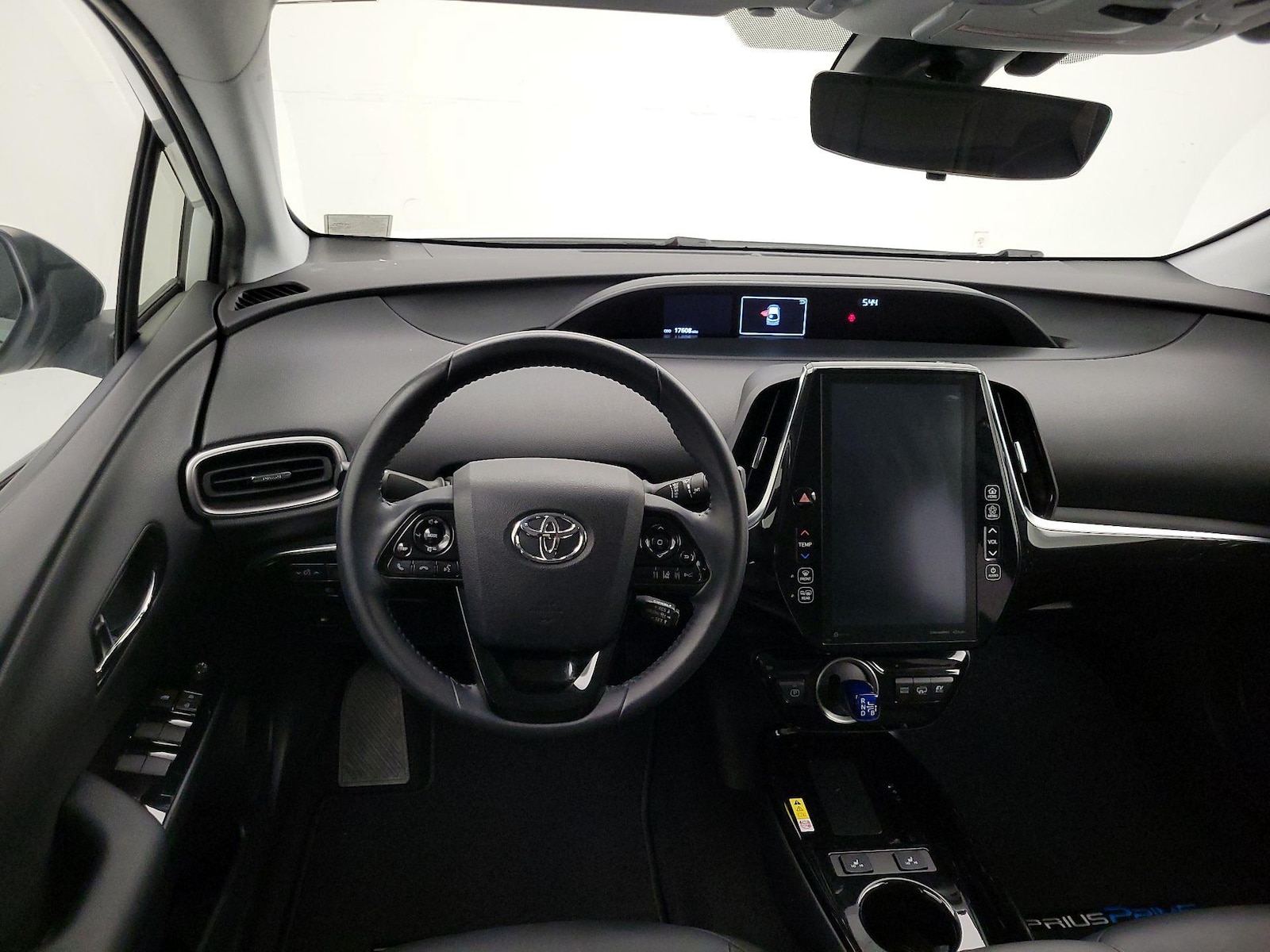 2022 Toyota Prius Prime XLE - Photo 11