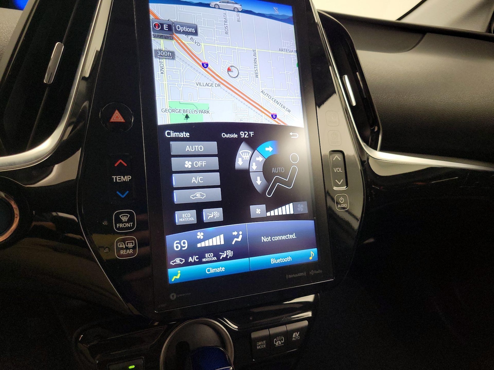 2022 Toyota Prius Prime XLE - Photo 18