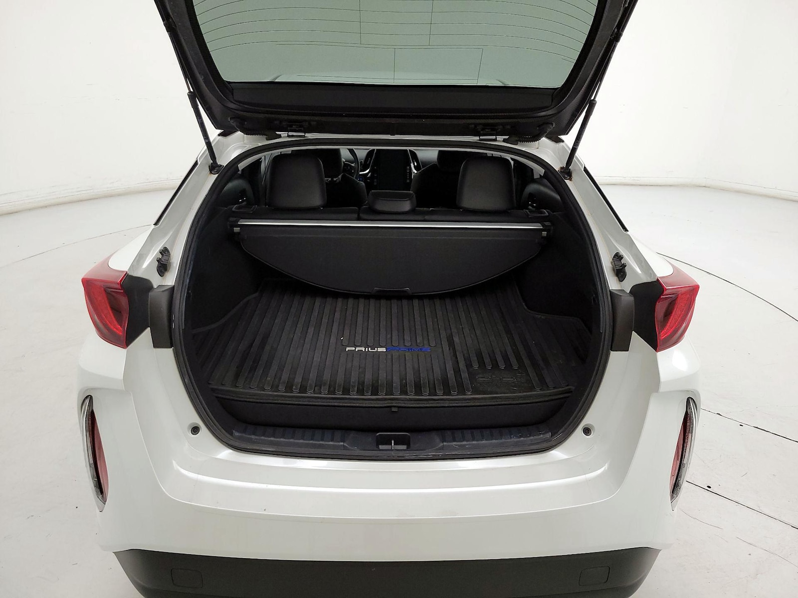 2022 Toyota Prius Prime XLE - Photo 21